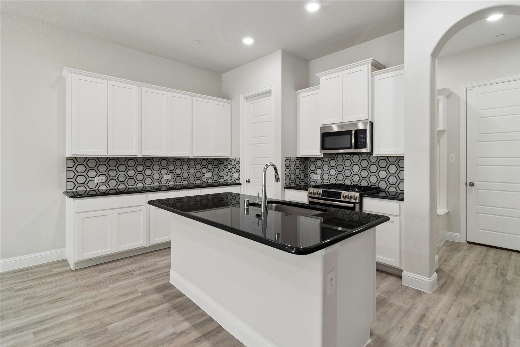 6008 Silverado Trail Mckinney TX 75070