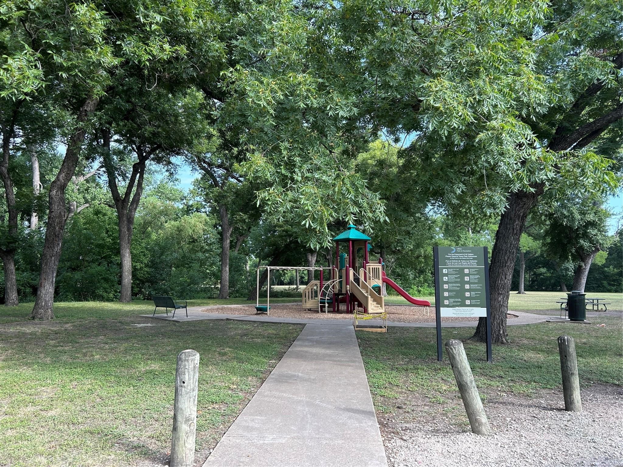 7152 Fair Oaks Avenue Dallas TX 75231