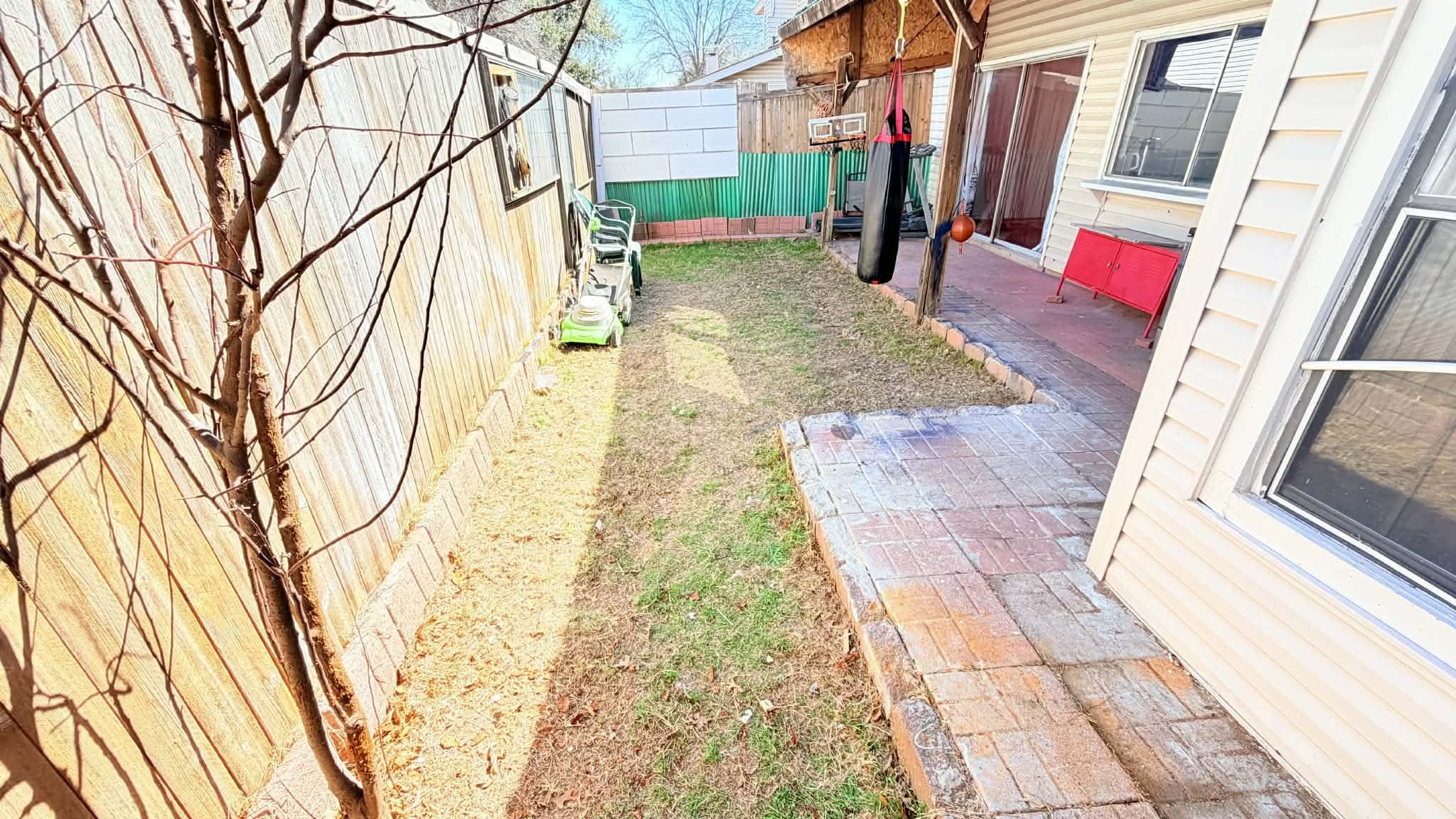 732 Valiant Circle Garland TX 75043