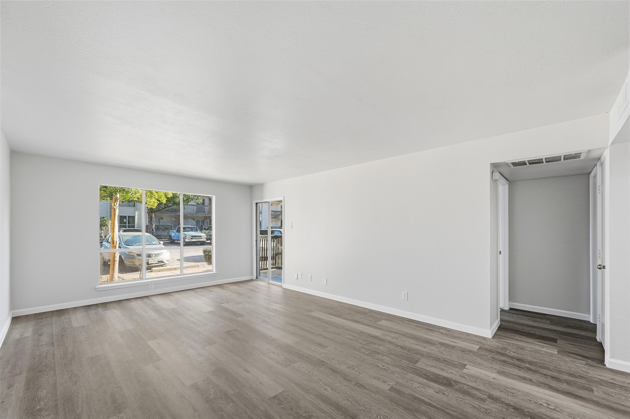 4851 Cedar Springs Road Dallas TX 75219