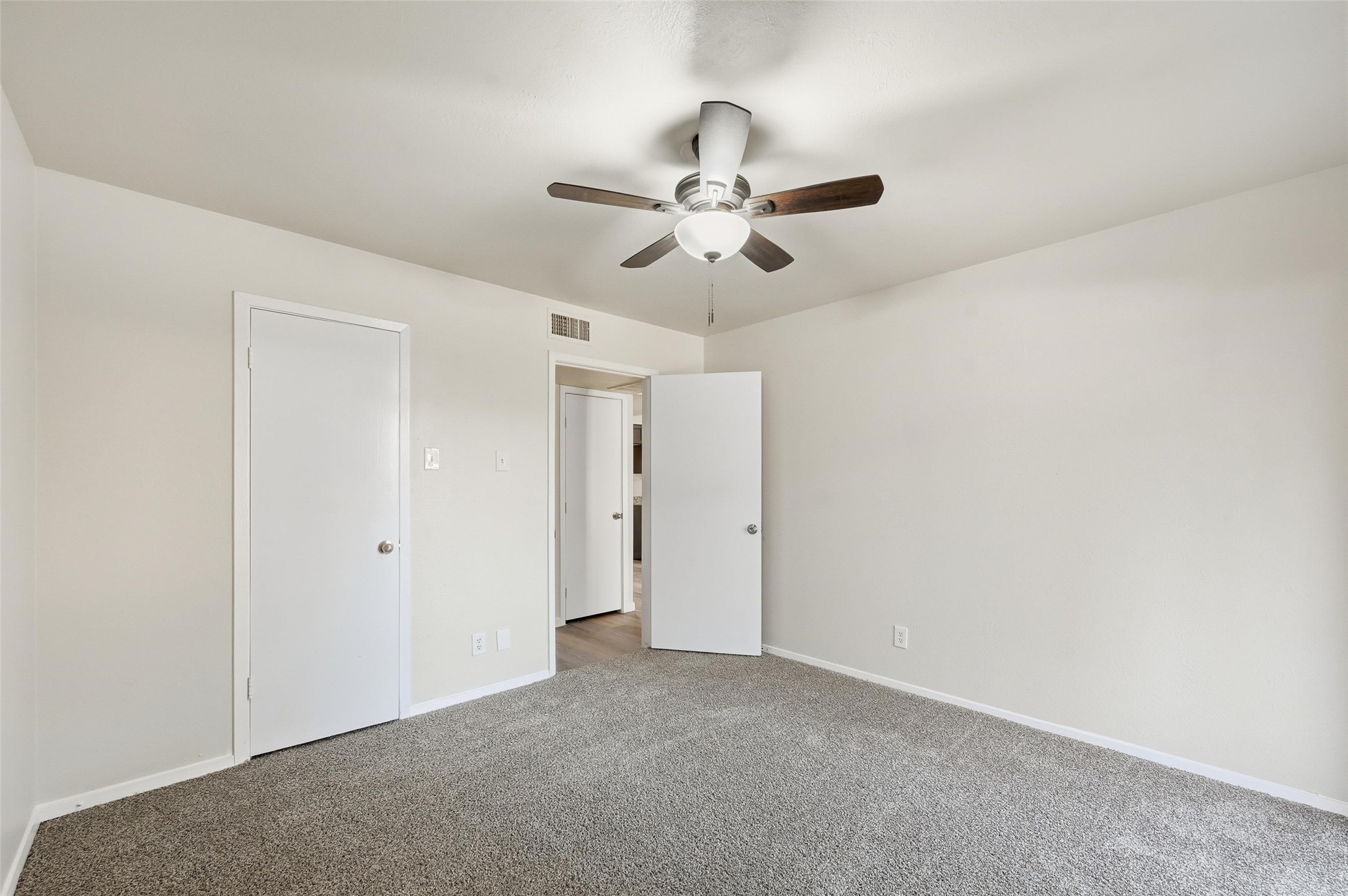 4851 Cedar Springs Road Dallas TX 75219
