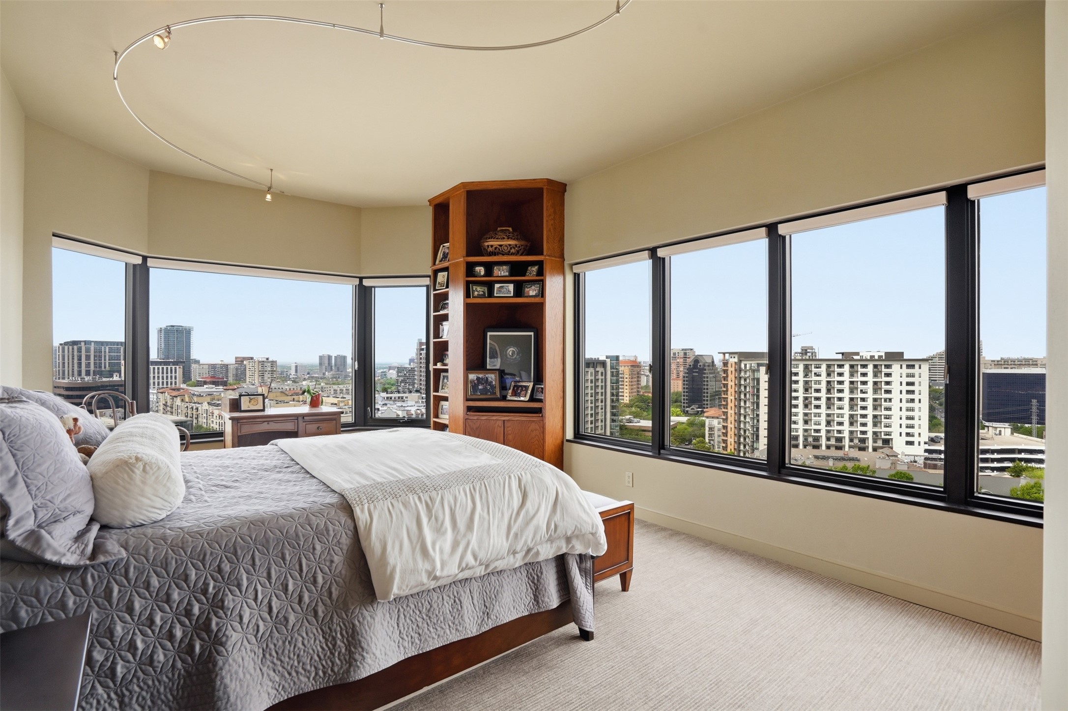 3030 Mckinney Avenue Dallas TX 75204