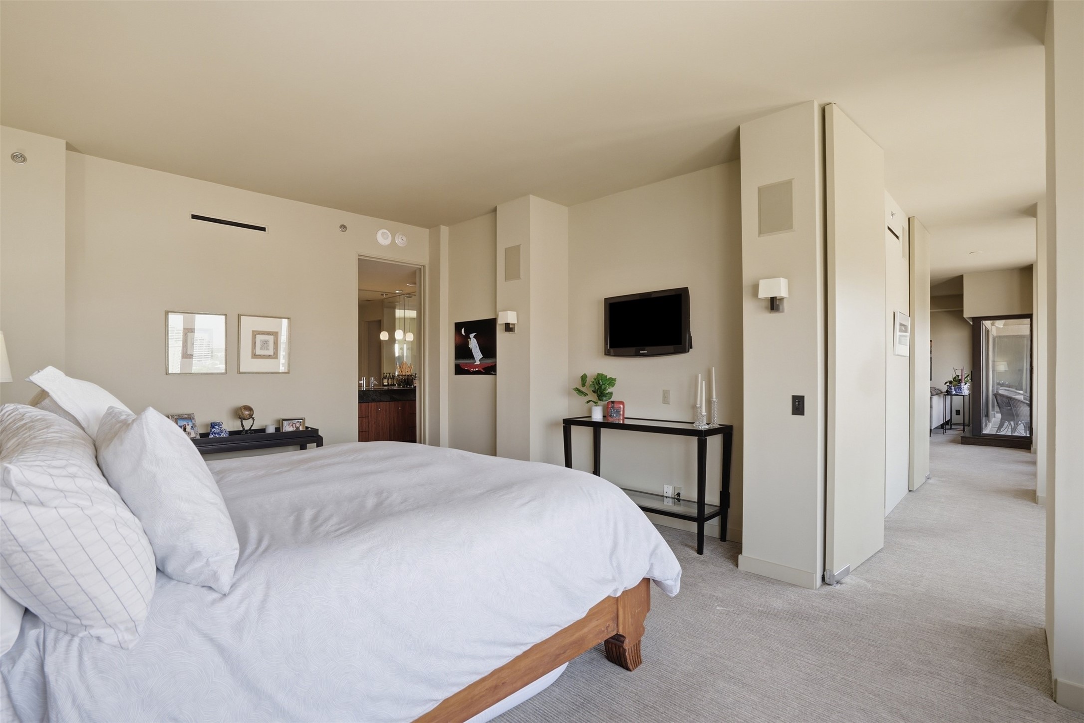 3030 Mckinney Avenue Dallas TX 75204