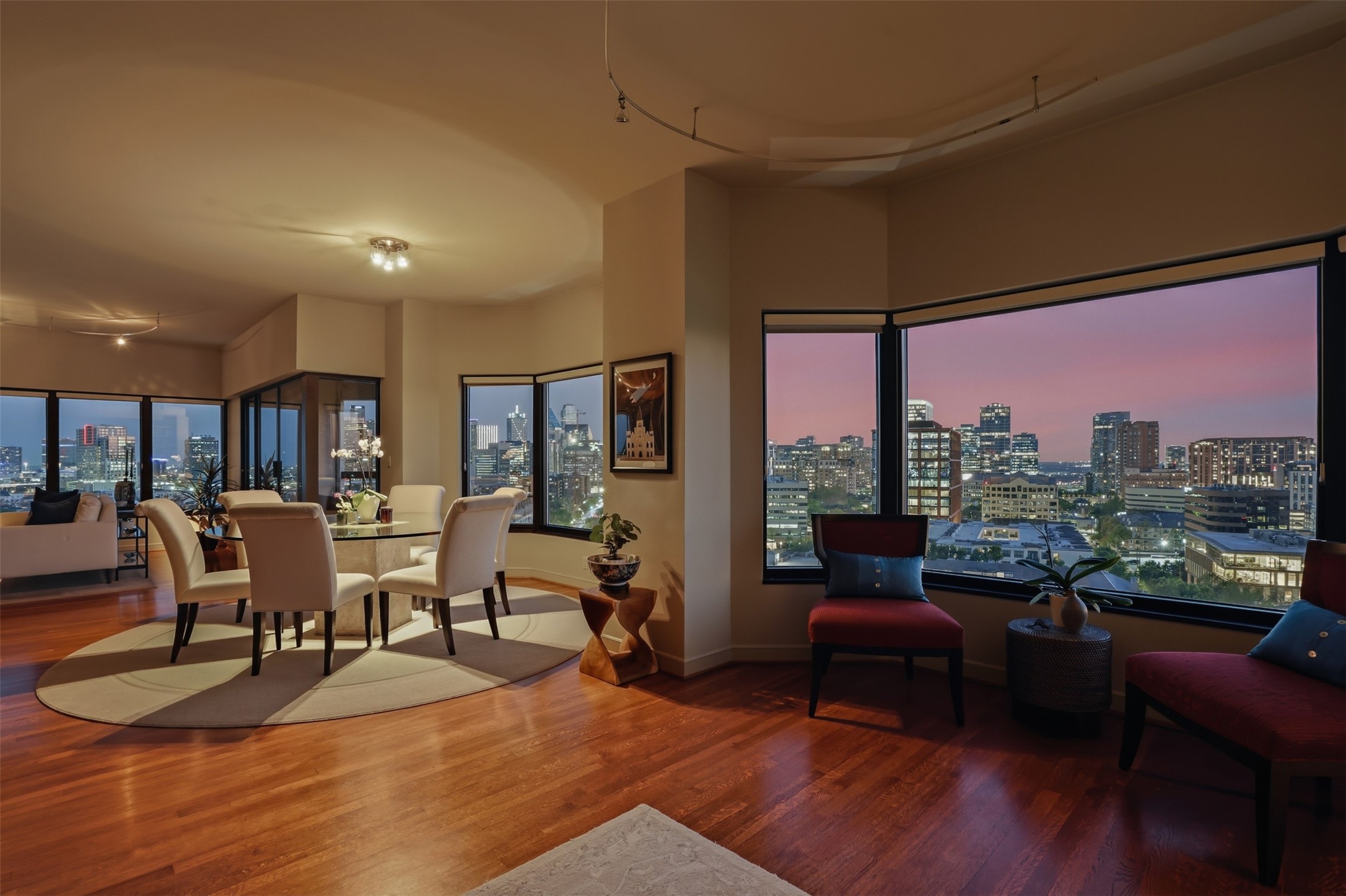 3030 Mckinney Avenue Dallas TX 75204