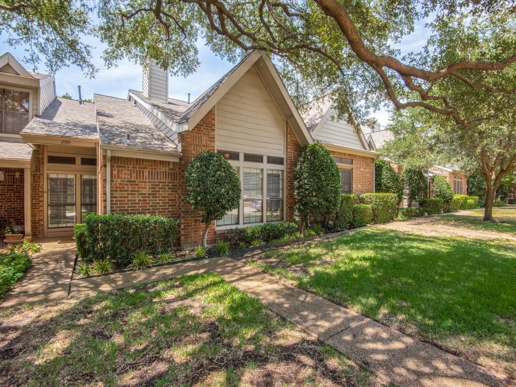 2521 Stanford Court Carrollton TX 75006
