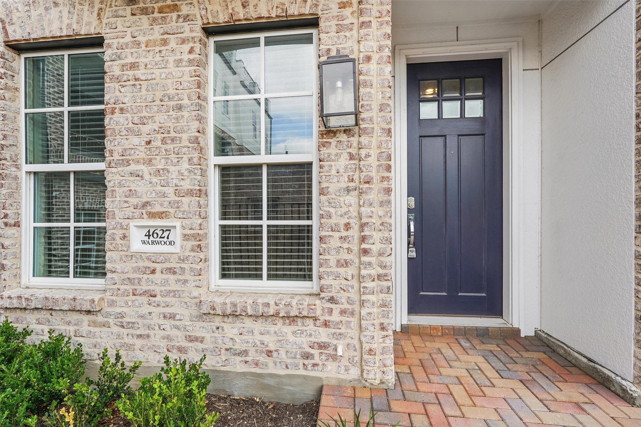 4627 Warwood Lane Dallas TX 75219
