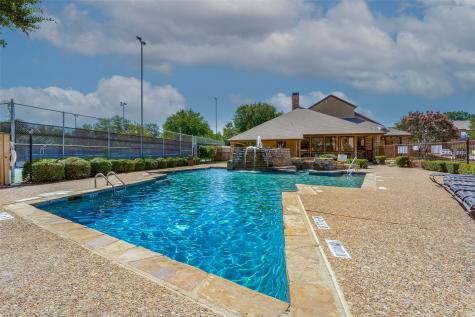 1310 Harwell Drive Arlington TX 76011