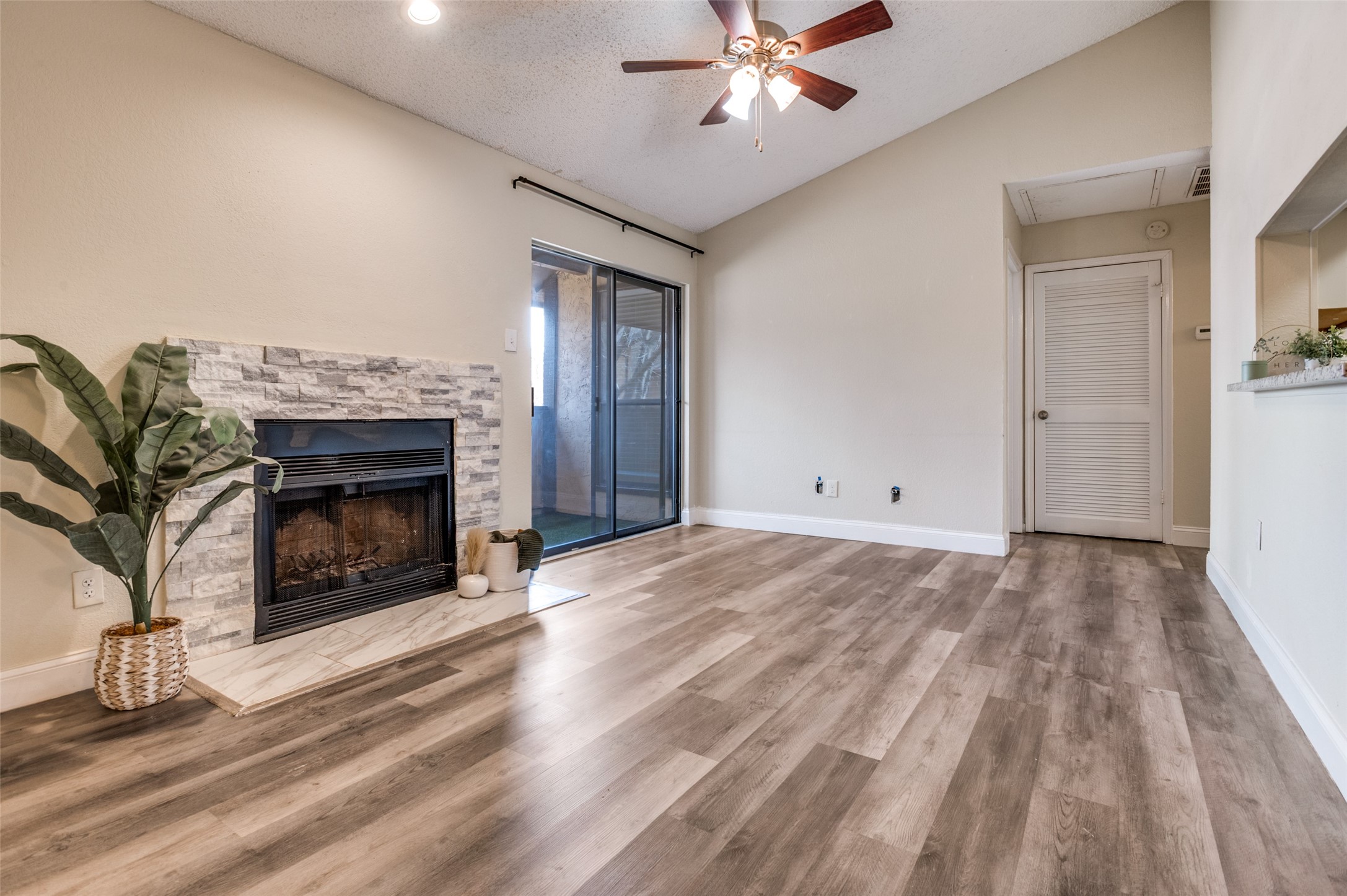 1310 Harwell Drive Arlington TX 76011