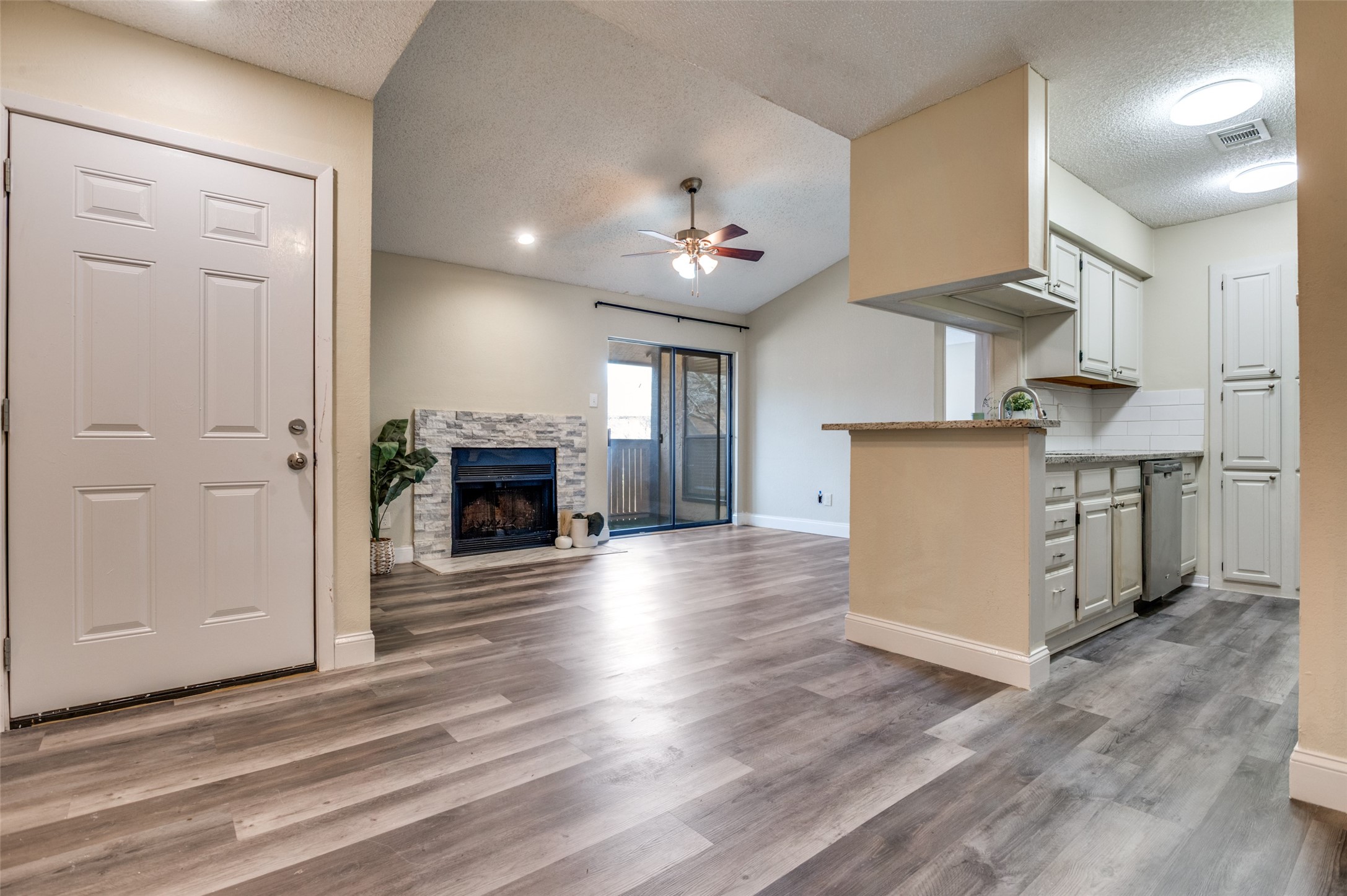 1310 Harwell Drive Arlington TX 76011
