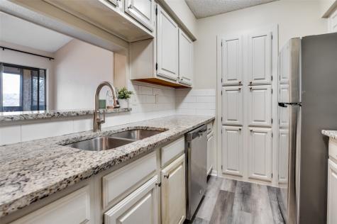 1310 Harwell Drive Arlington TX 76011