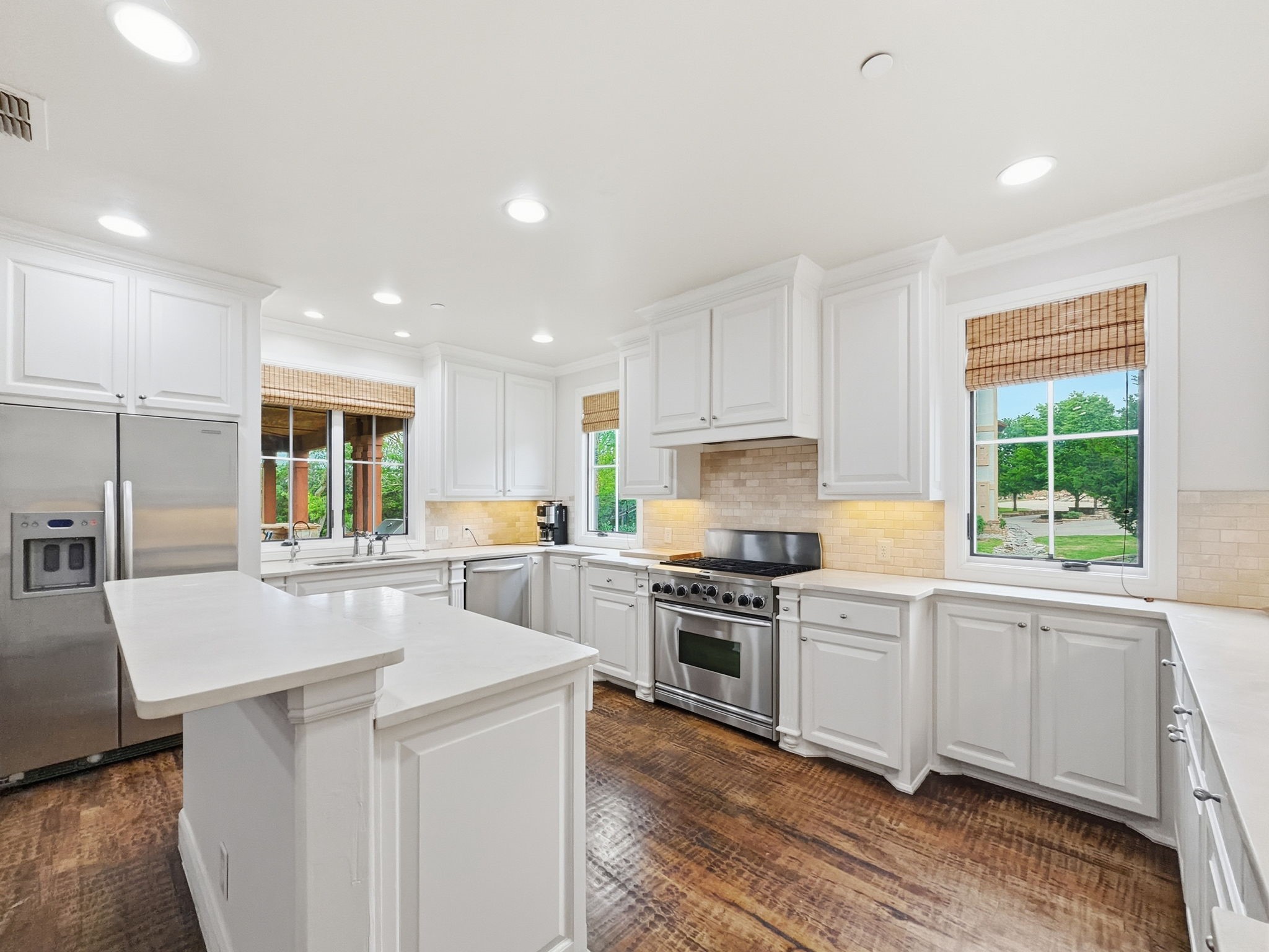 2033 Harbor Way Graford TX 76449