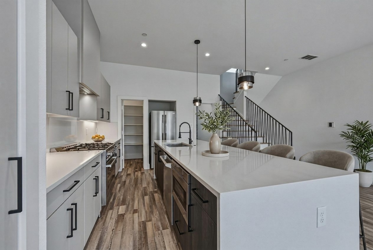 521 Melba Street Dallas TX 75208