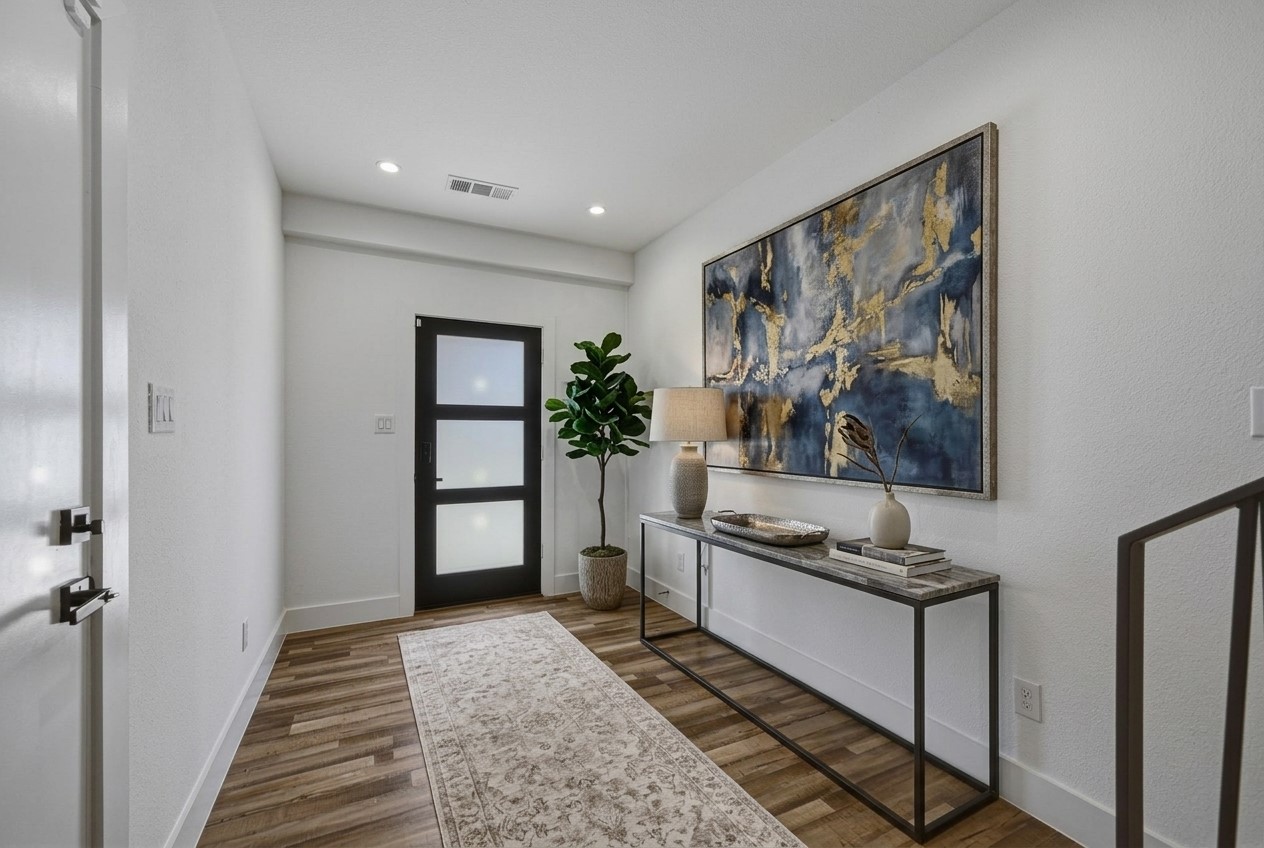 521 Melba Street Dallas TX 75208