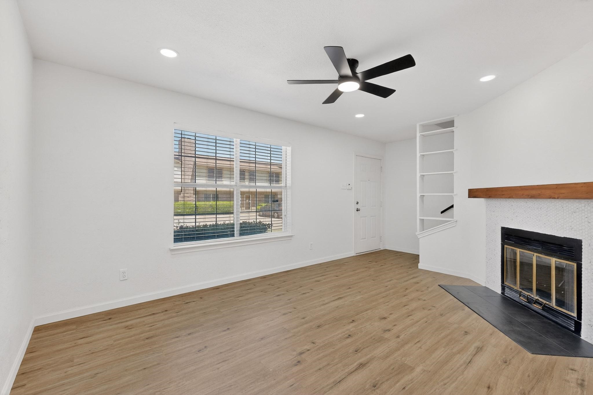 925 Cedar Terrace Cedar Hill TX 75104