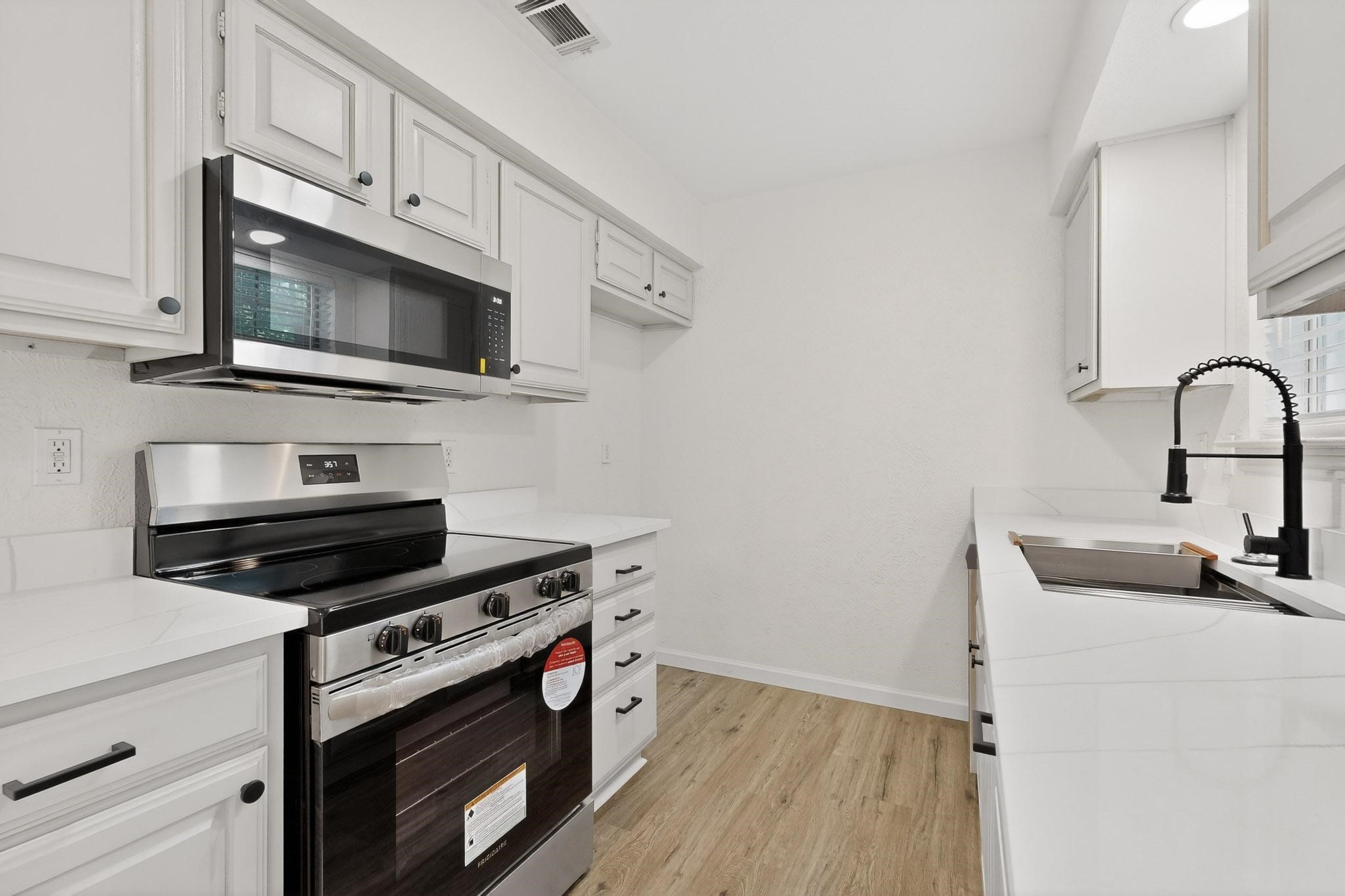 925 Cedar Terrace Cedar Hill TX 75104