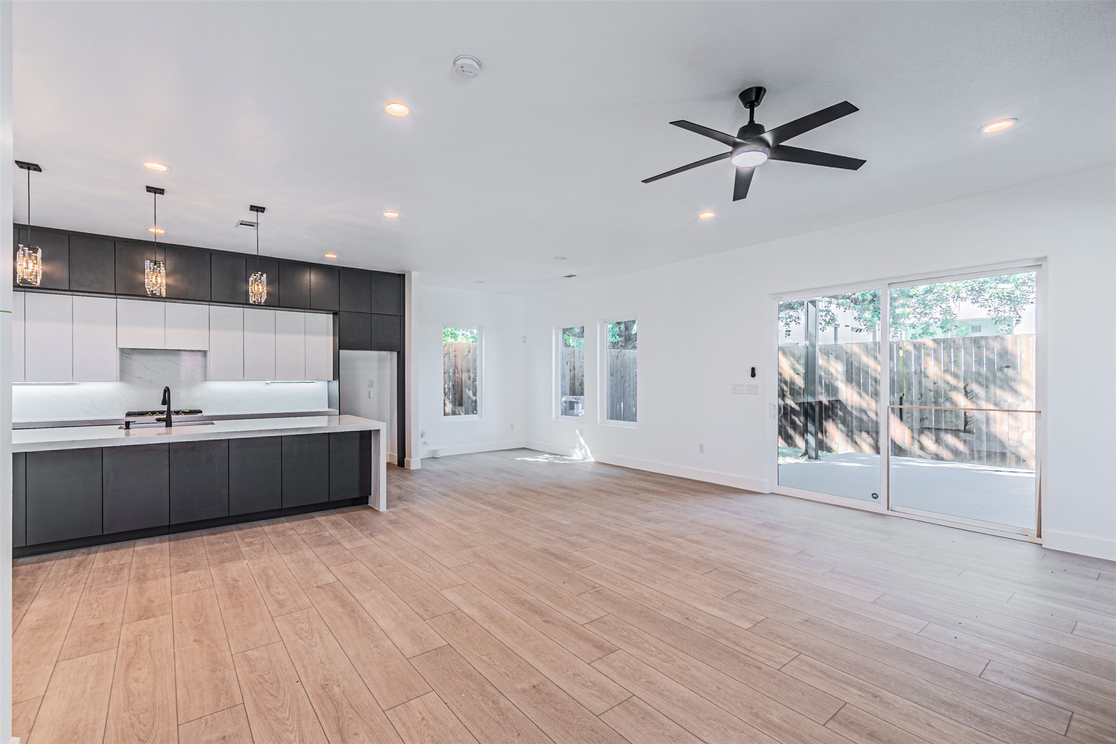 4319 Sylvester Street Dallas TX 75219