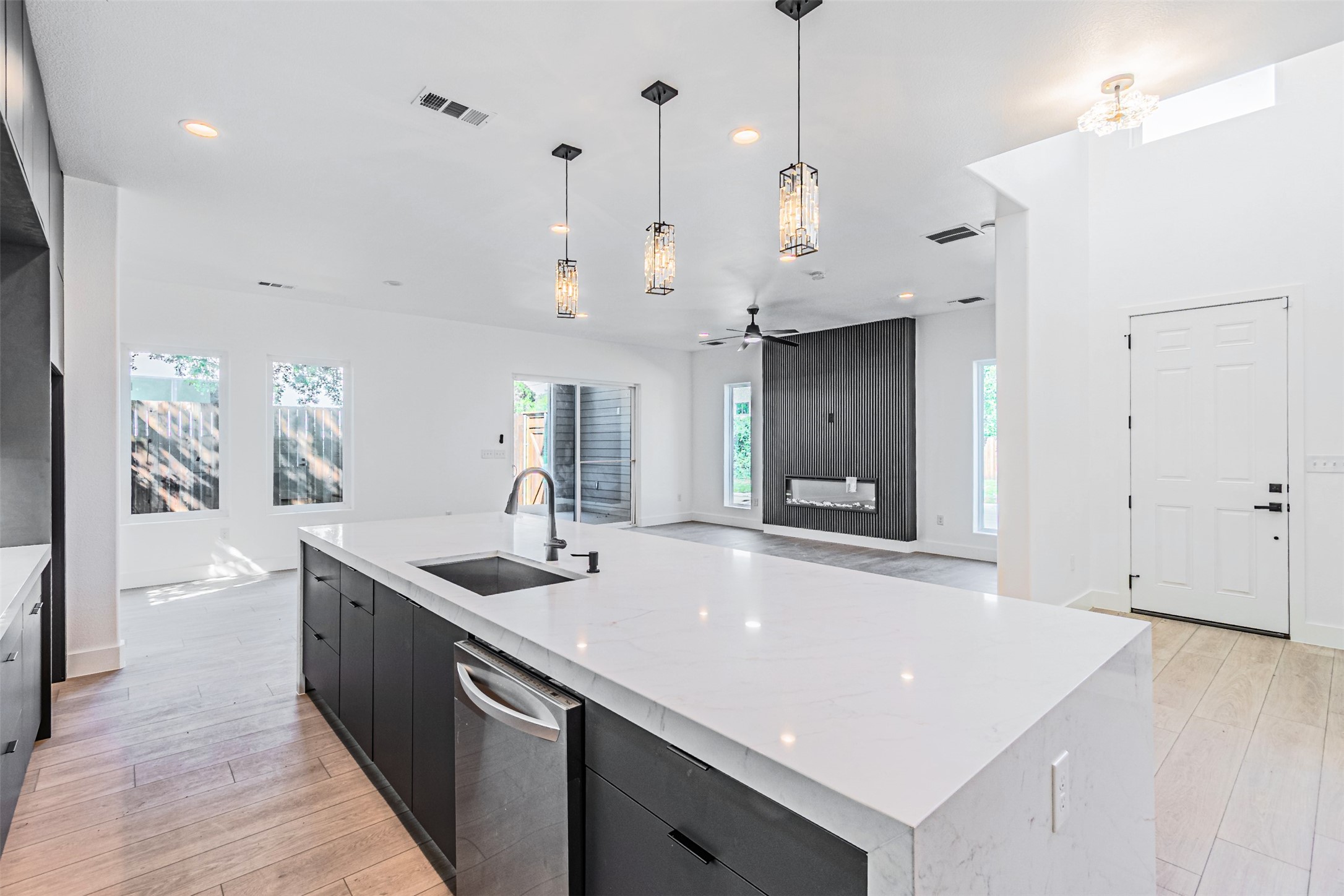 4319 Sylvester Street Dallas TX 75219