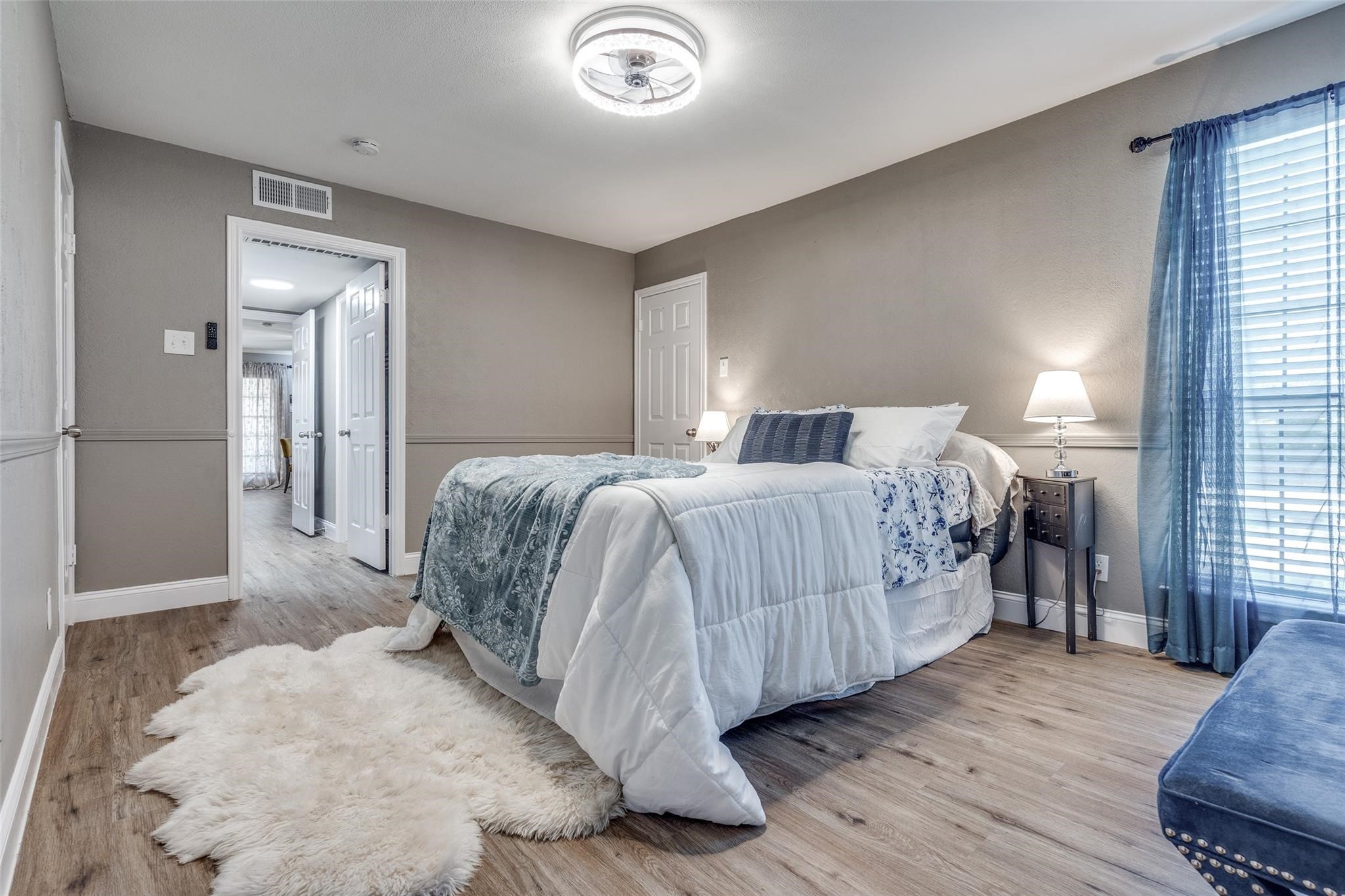 16301 Ledgemont Lane Addison TX 75001