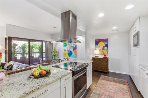 3030 Mckinney Avenue Dallas TX 75204