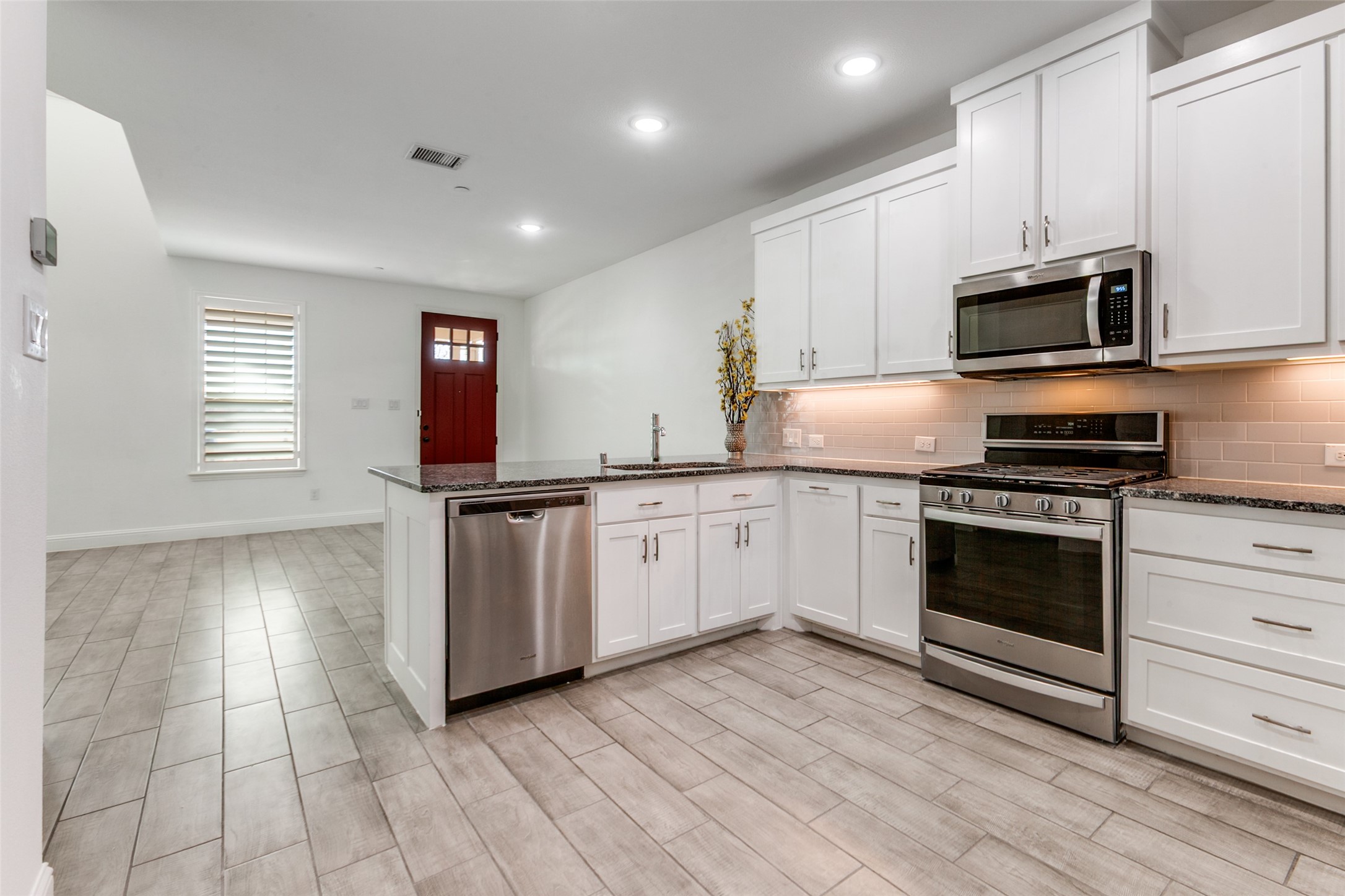 2657 High Cotton Lane Garland TX 75042