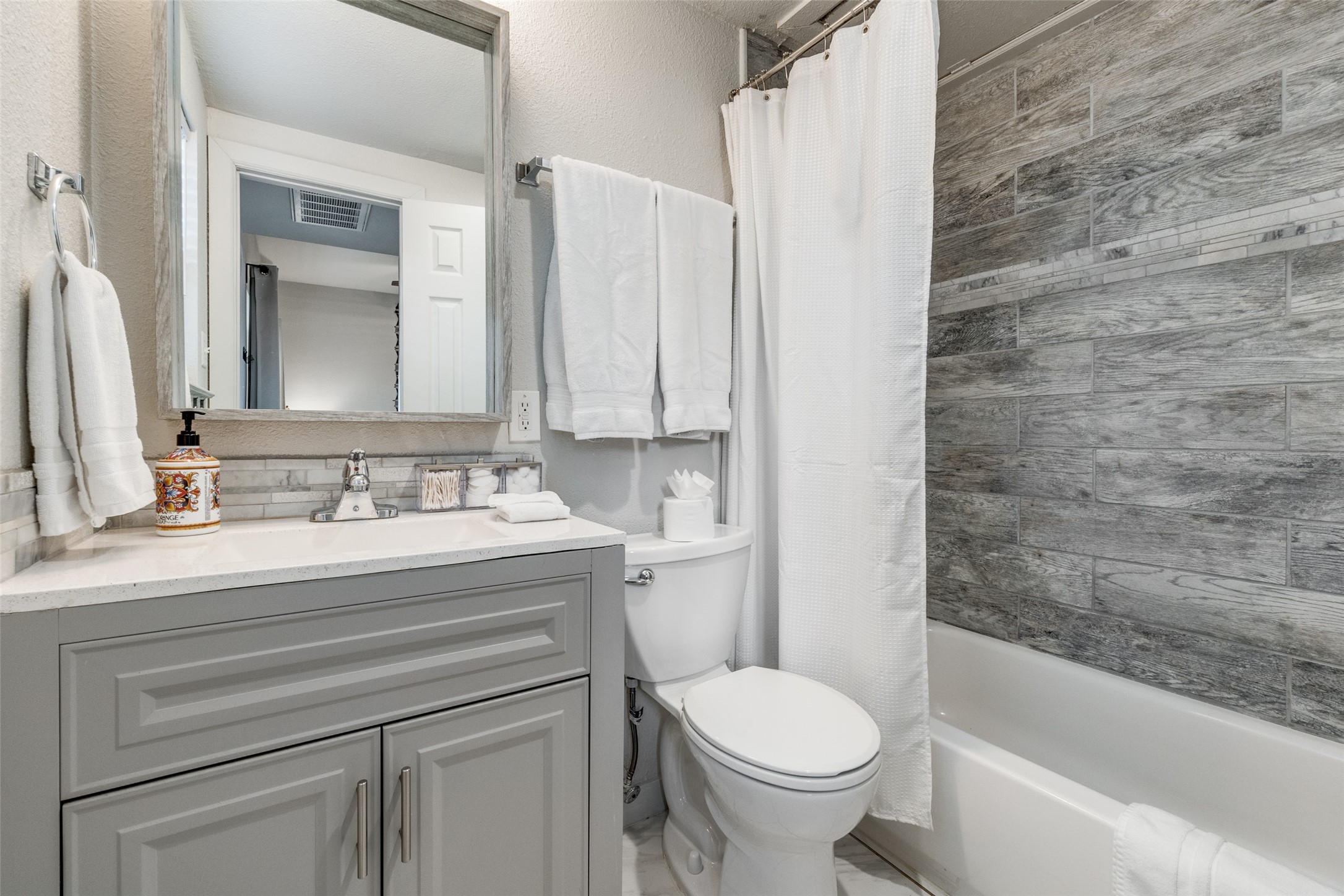 5963 Ross Avenue Dallas TX 75206