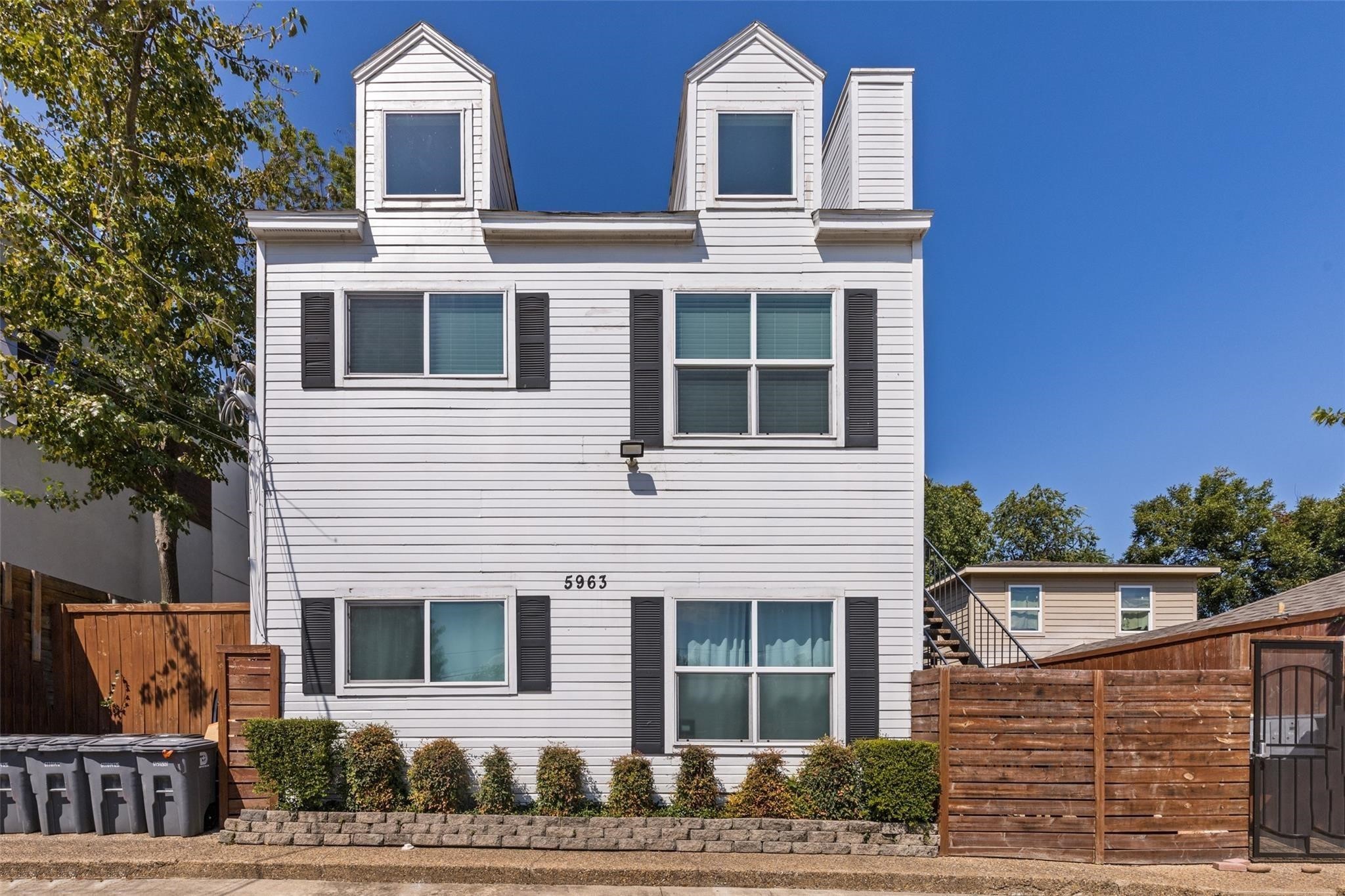 5963 Ross Avenue Dallas TX 75206