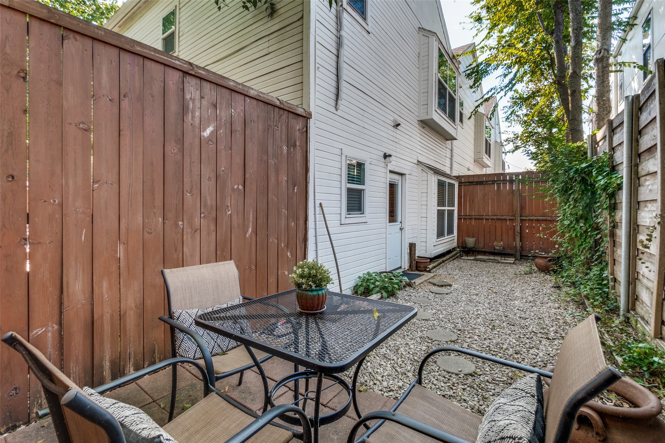 5963 Ross Avenue Dallas TX 75206