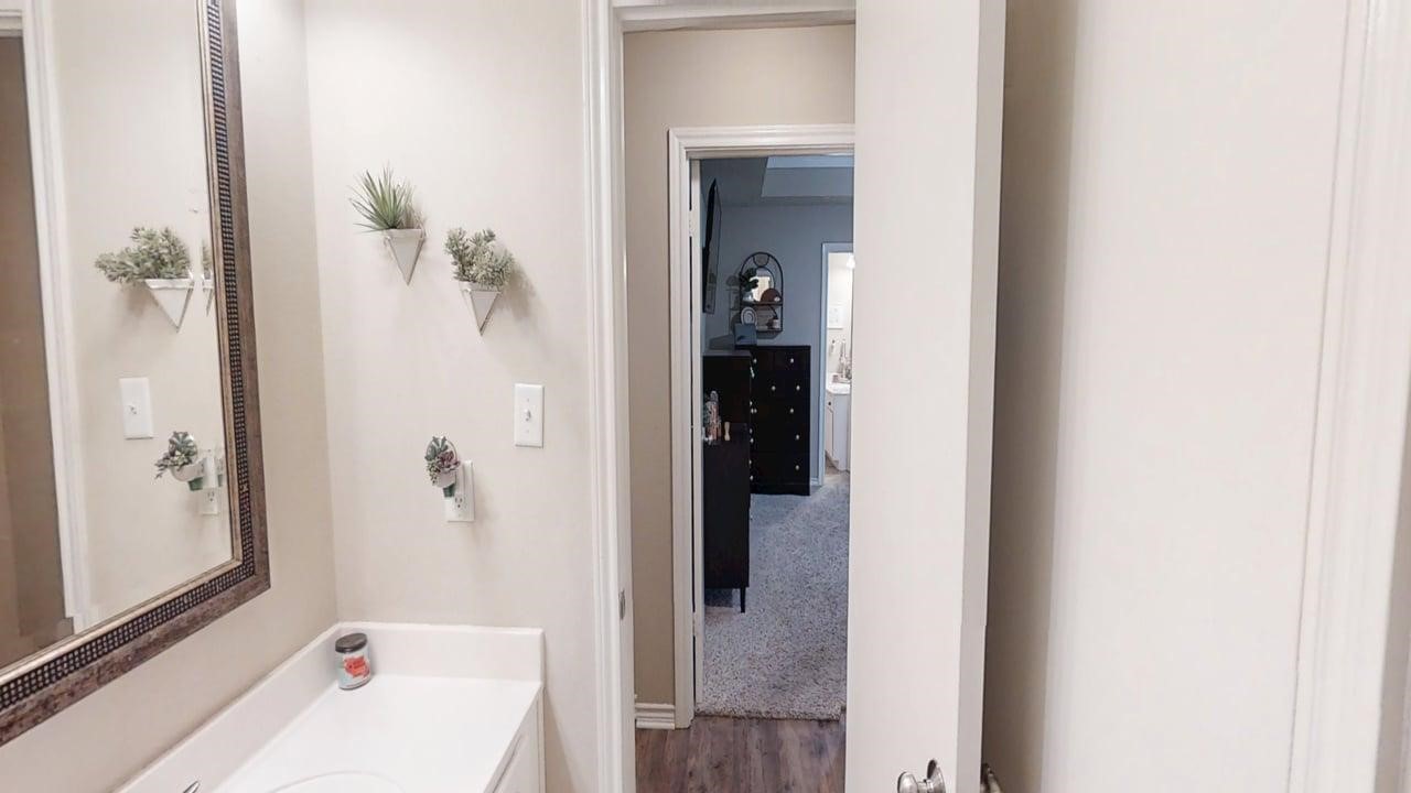5401 Hollytree Drive Tyler TX 75703