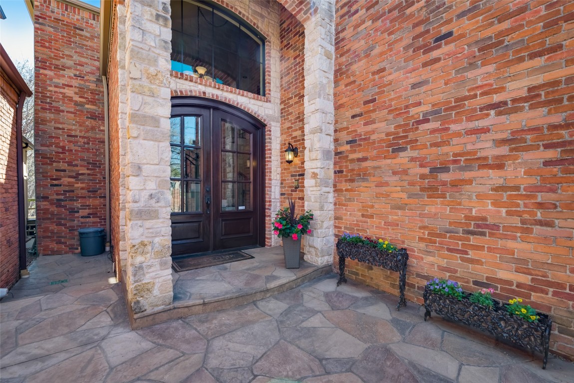 9622 Greenville Avenue Dallas TX 75243