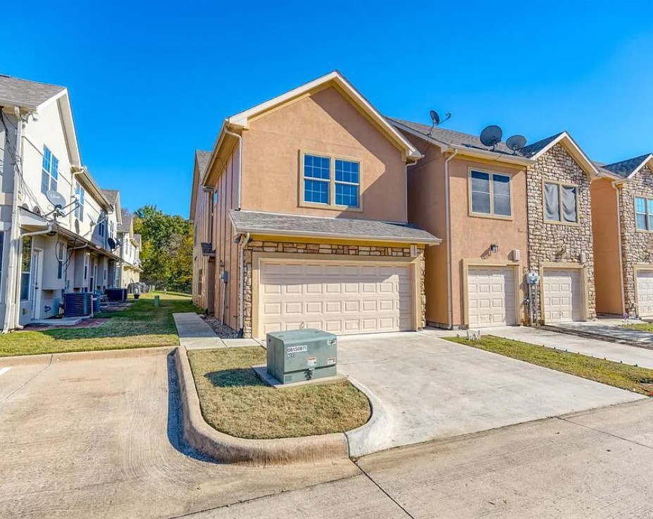1523 Cozy Drive Fort Worth TX 76120
