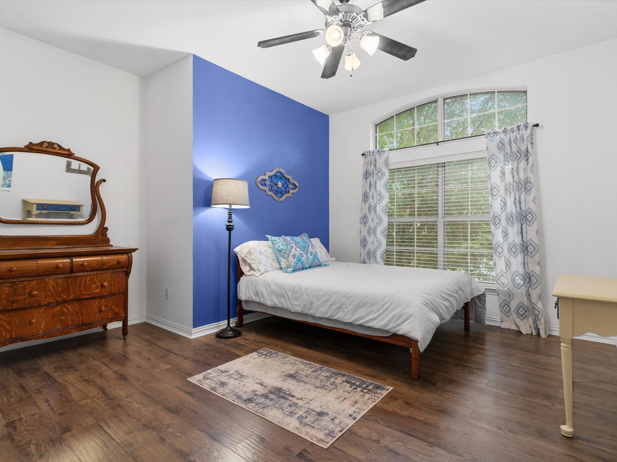 170 Greathouse Village Decatur TX 76234