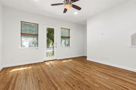 1016 Liberty Street Dallas TX 75204