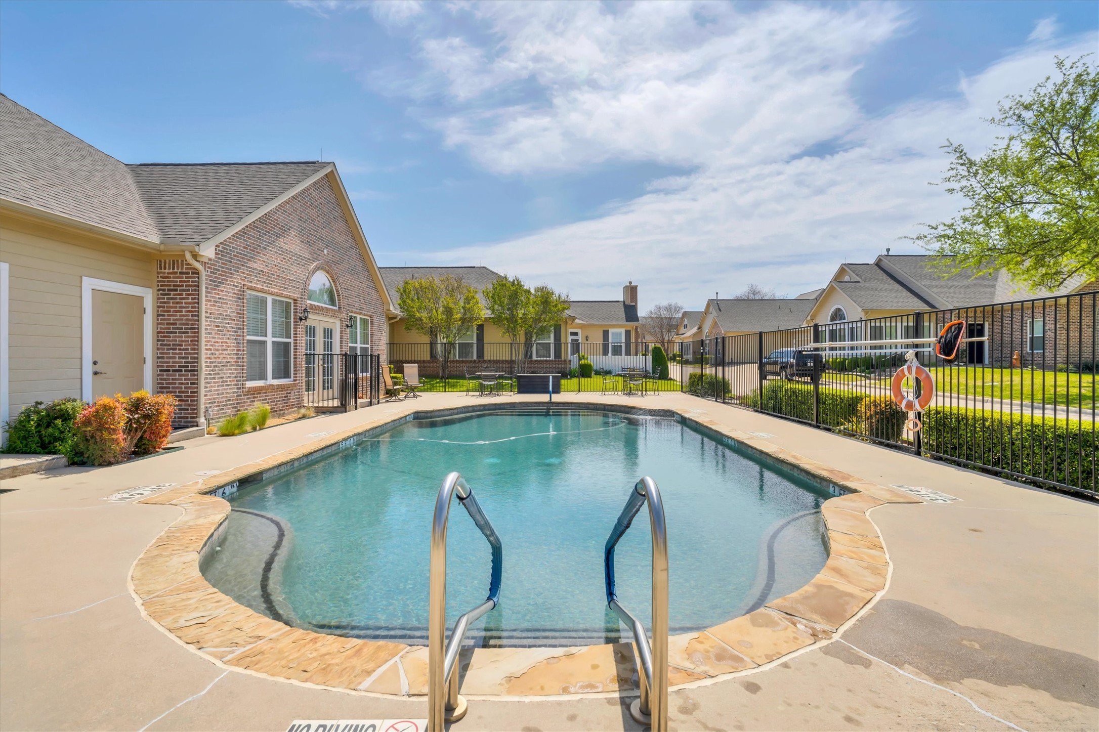 2601 Marsh Lane Plano TX 75093