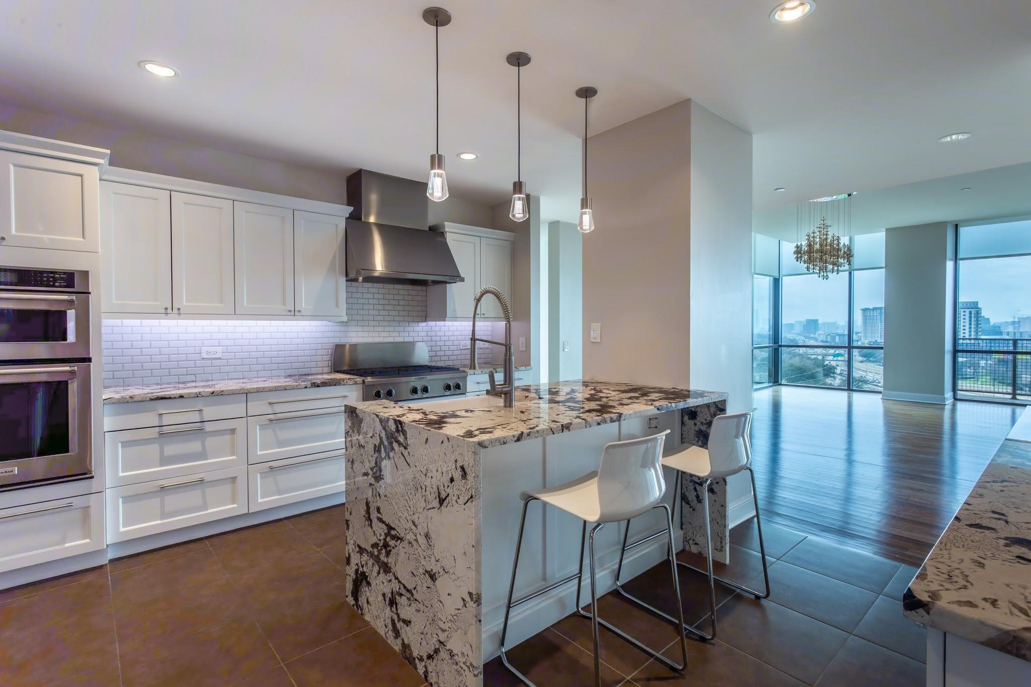 5656 N Central Expressway Dallas TX 75206