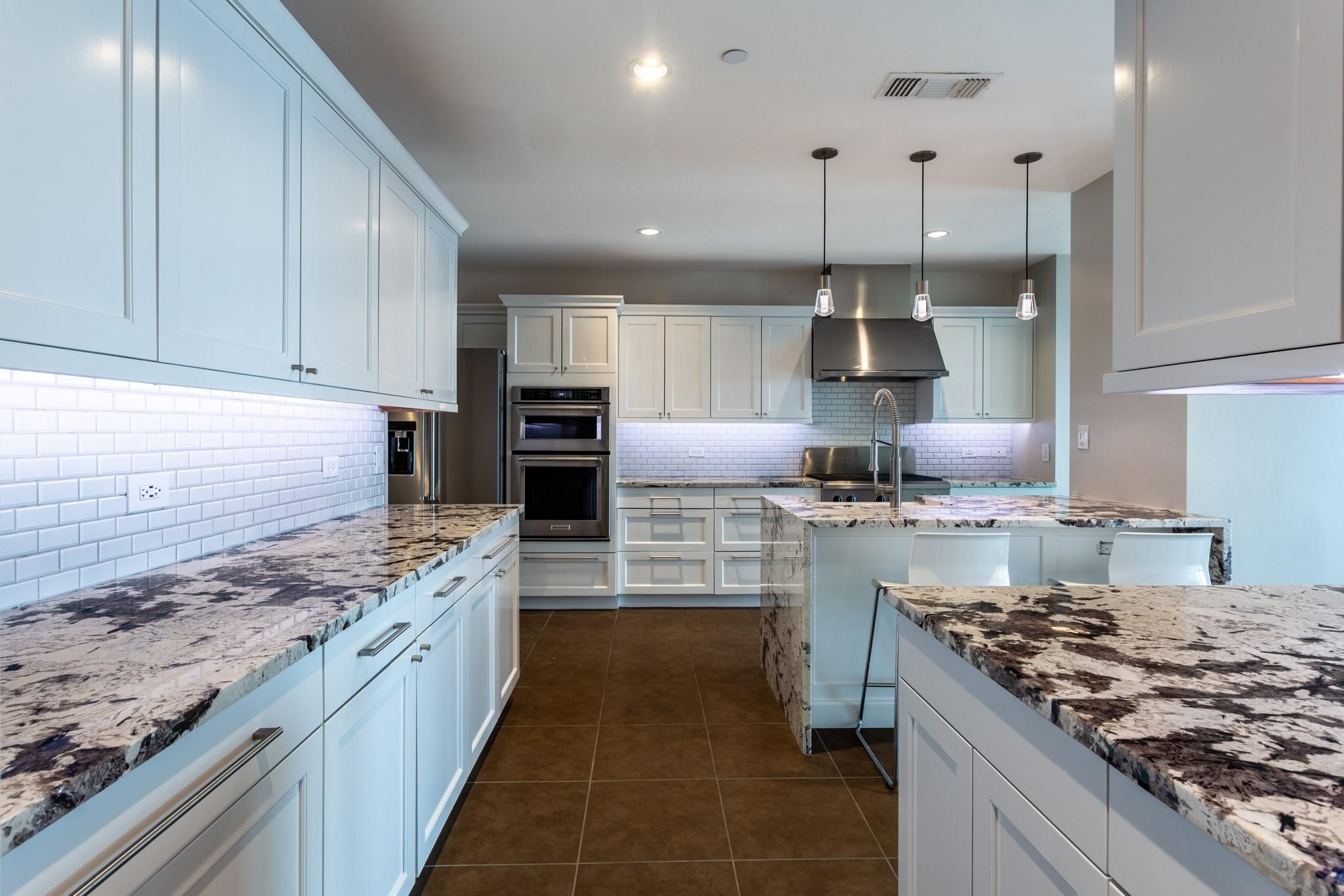 5656 N Central Expressway Dallas TX 75206