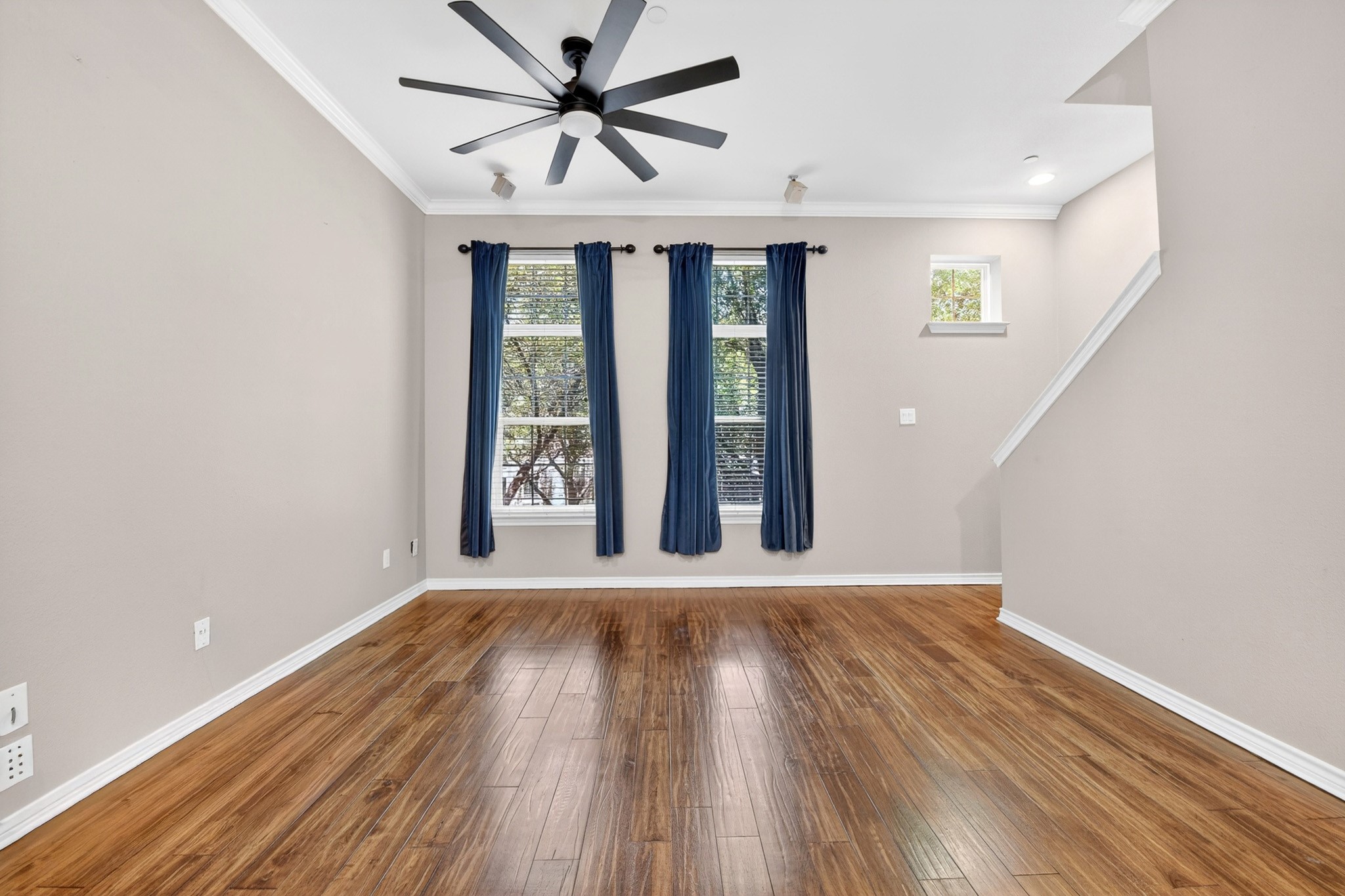 5026 Calloway Drive Addison TX 75001