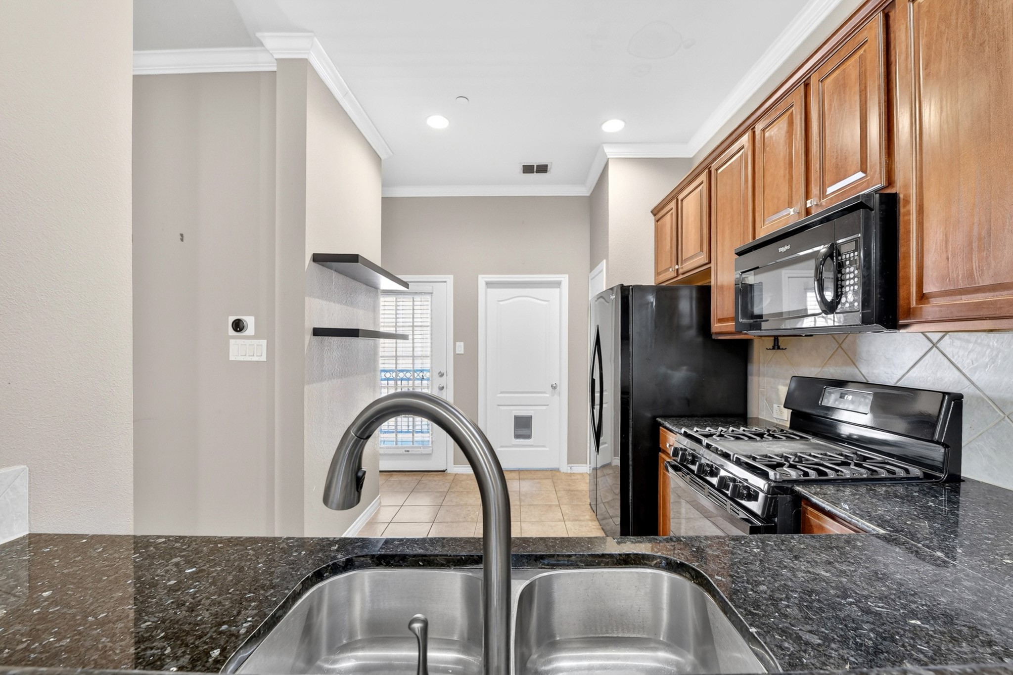 5026 Calloway Drive Addison TX 75001