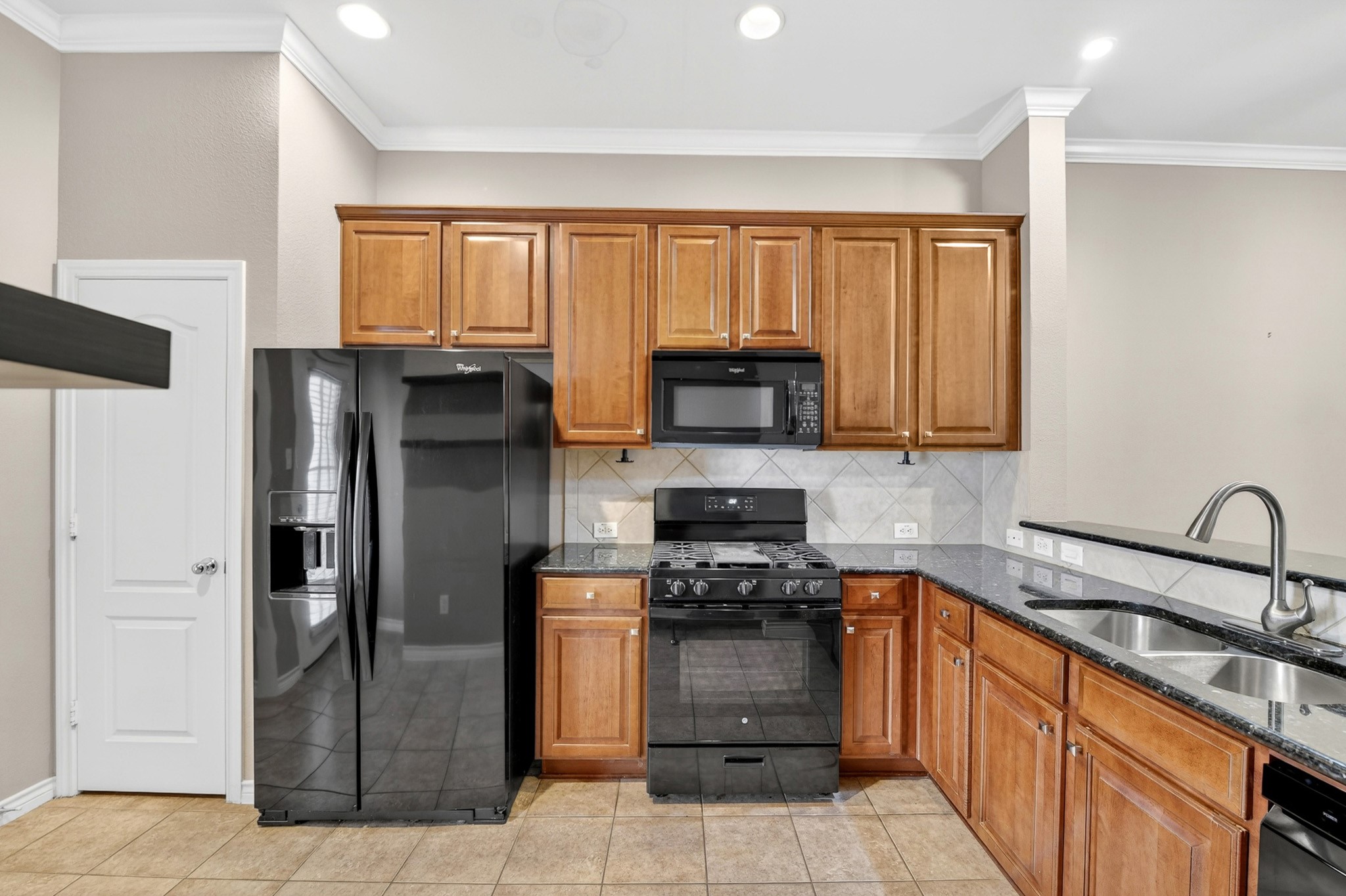5026 Calloway Drive Addison TX 75001