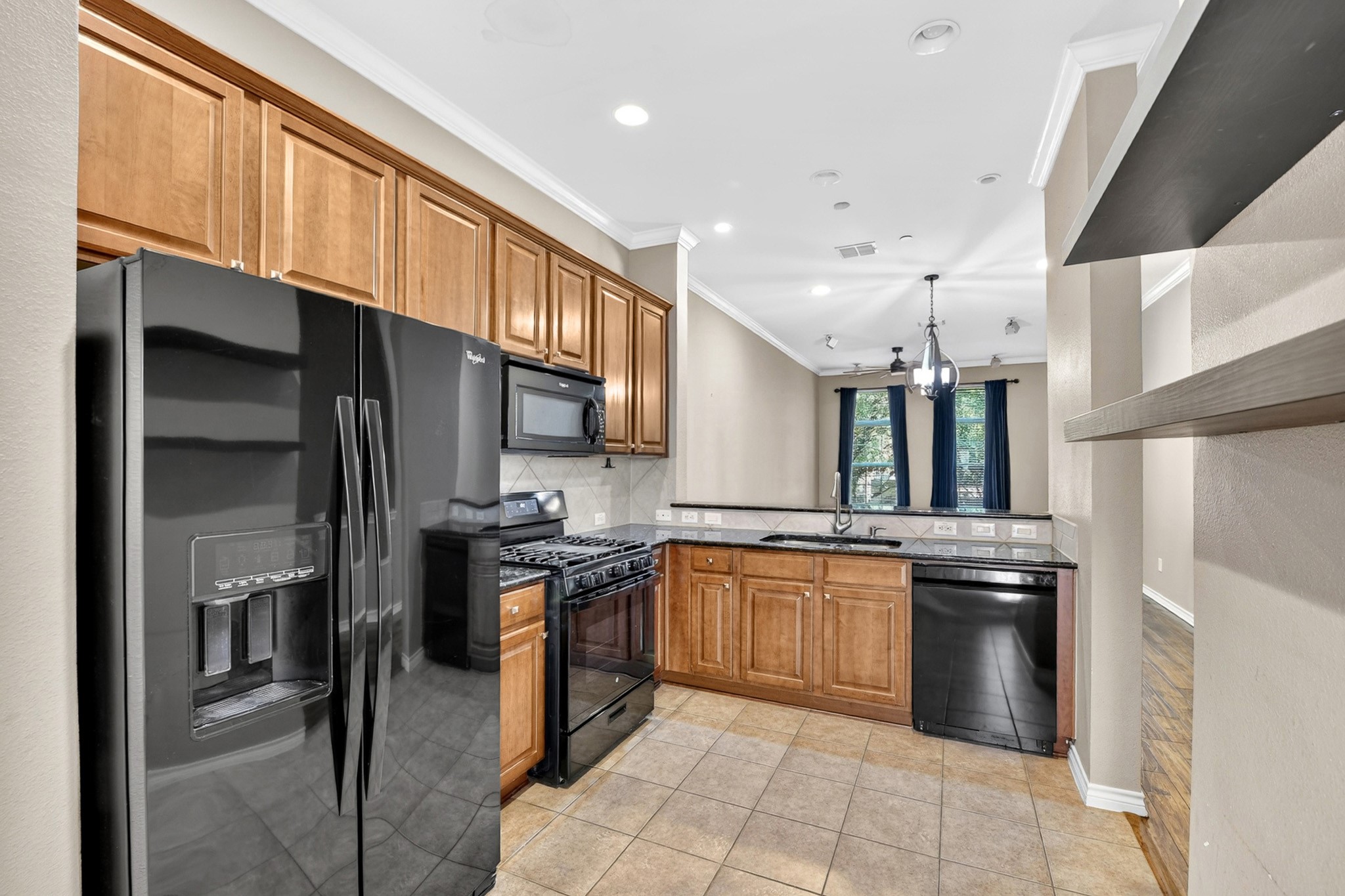 5026 Calloway Drive Addison TX 75001