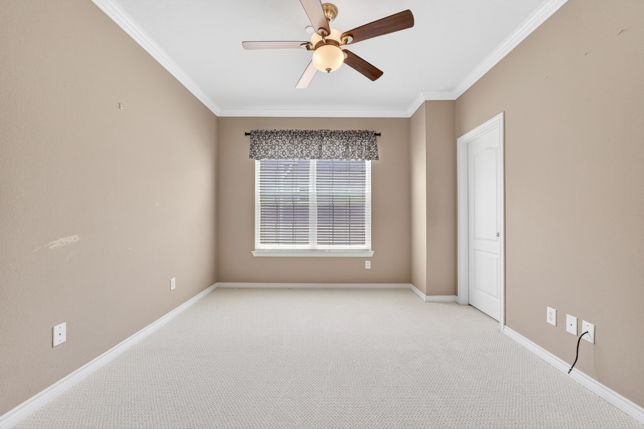 5026 Calloway Drive Addison TX 75001