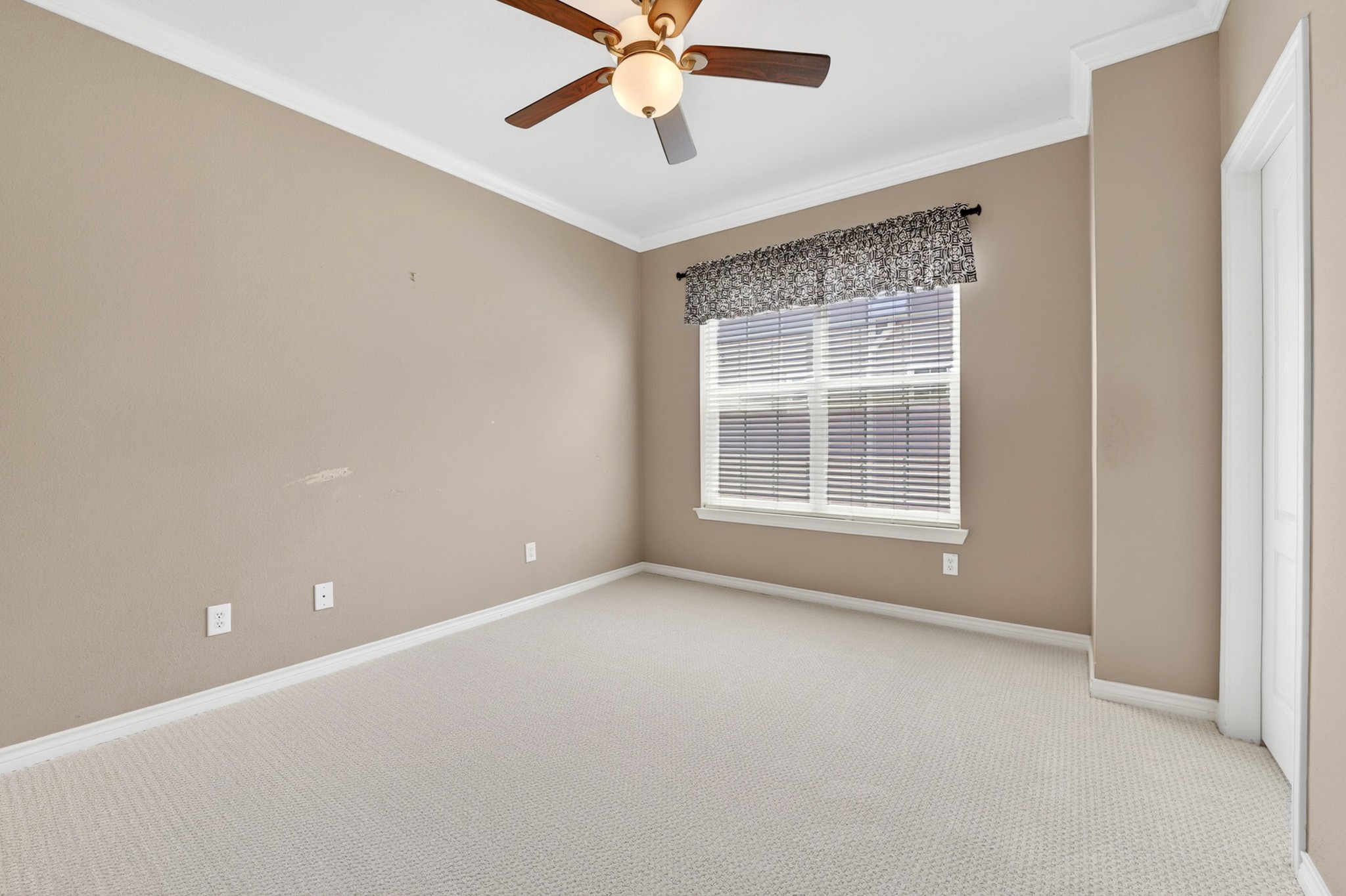 5026 Calloway Drive Addison TX 75001