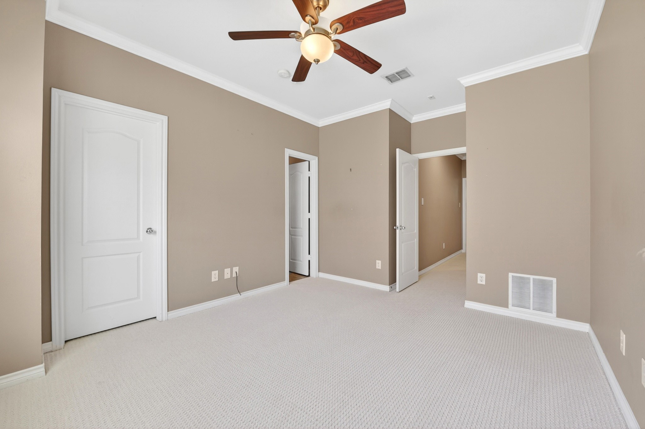 5026 Calloway Drive Addison TX 75001