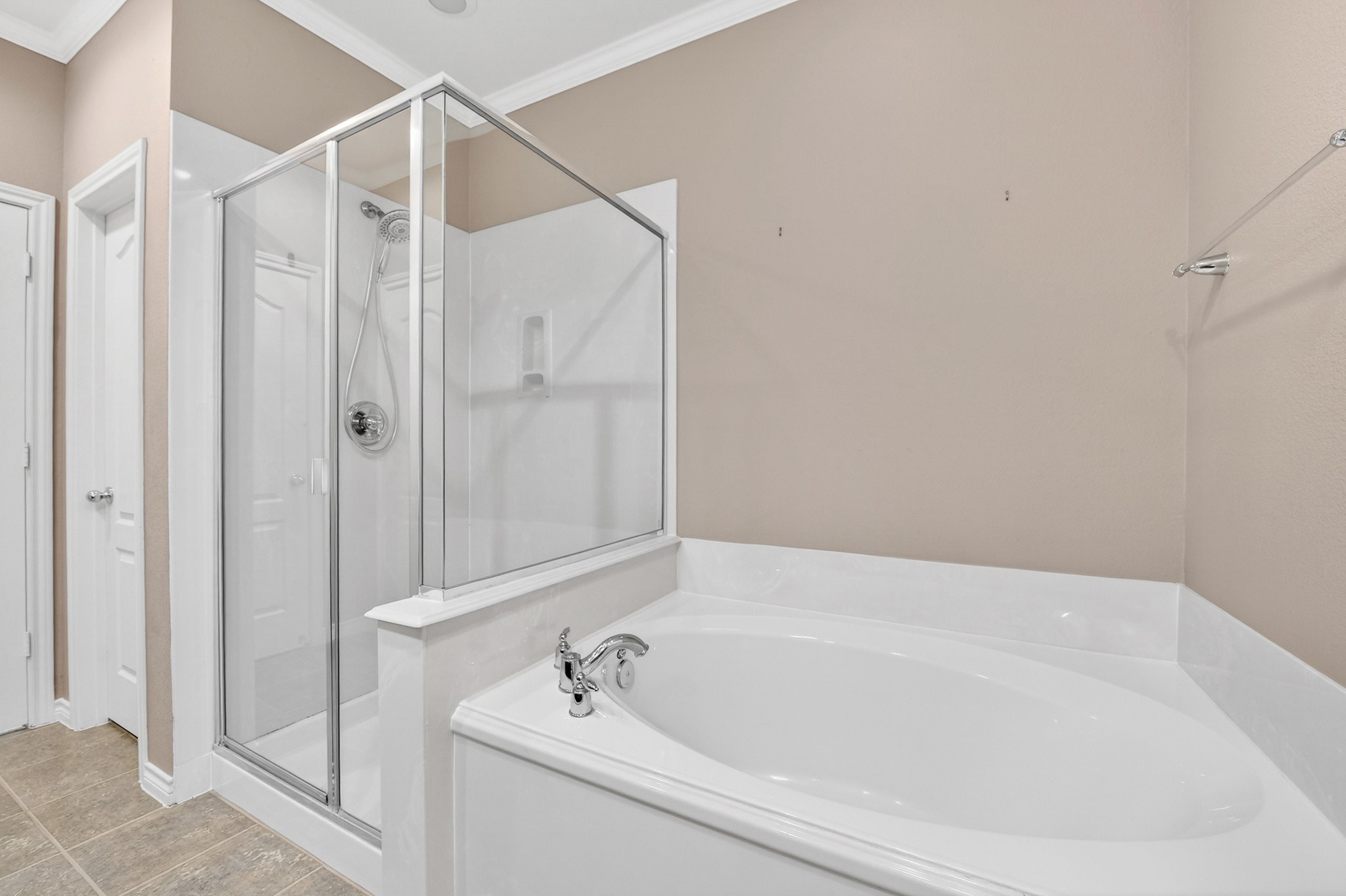 5026 Calloway Drive Addison TX 75001