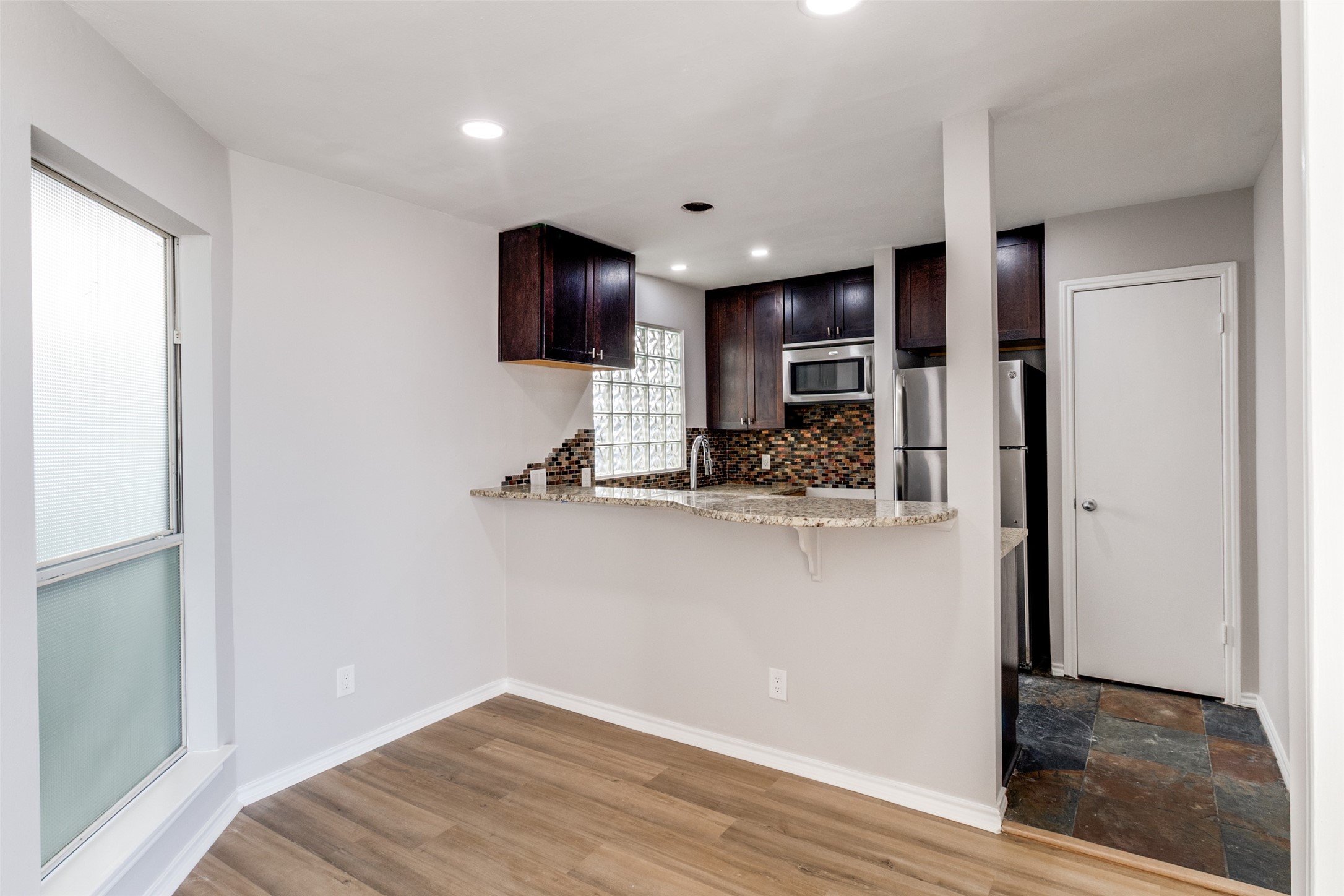 4221 Cole Avenue Dallas TX 75205