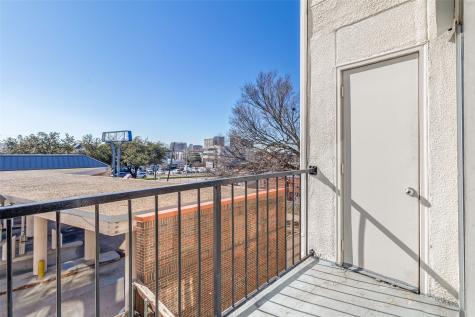 4221 Cole Avenue Dallas TX 75205