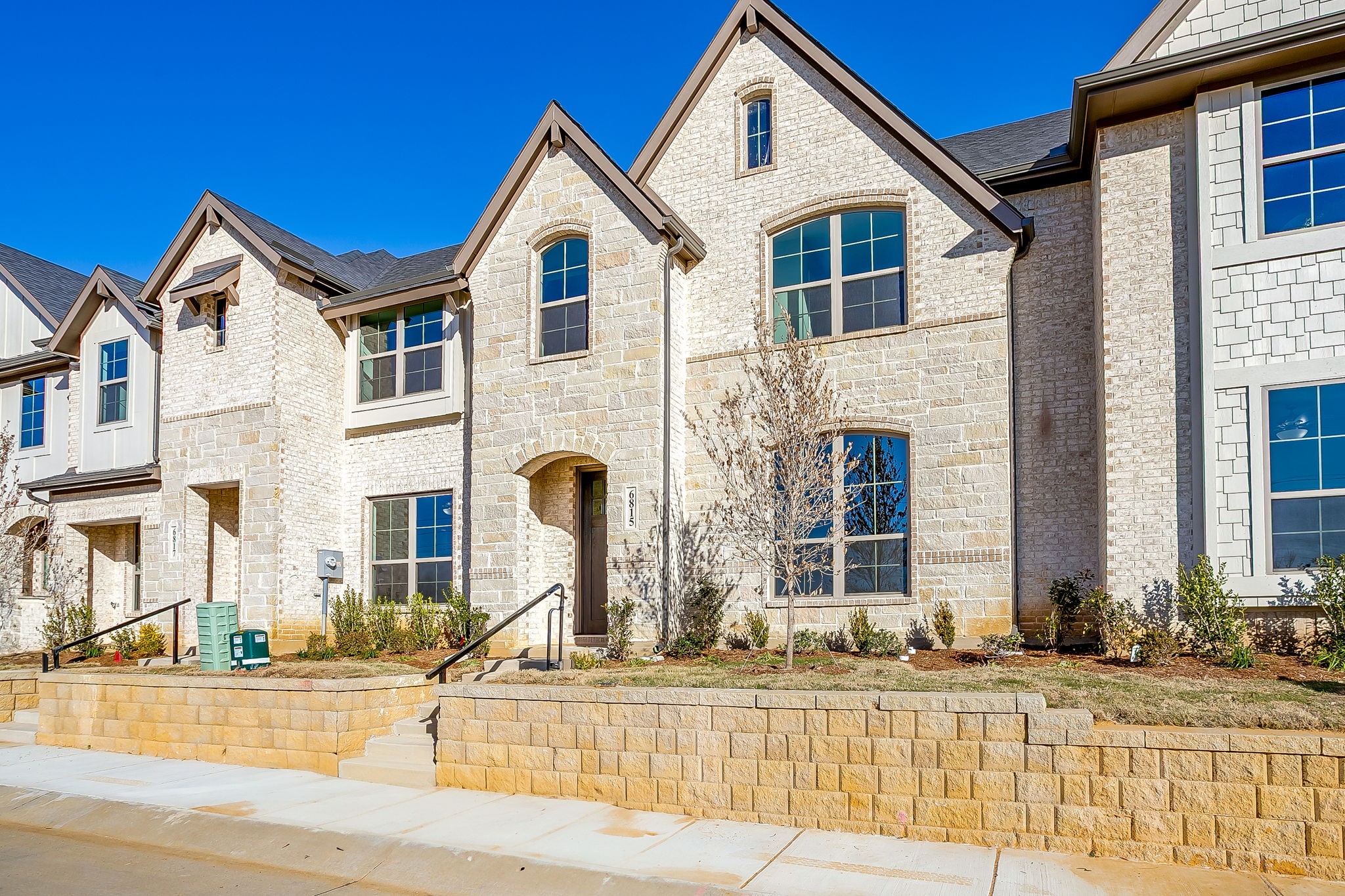 6914 Yellow Hammer Way Arlington TX 76001