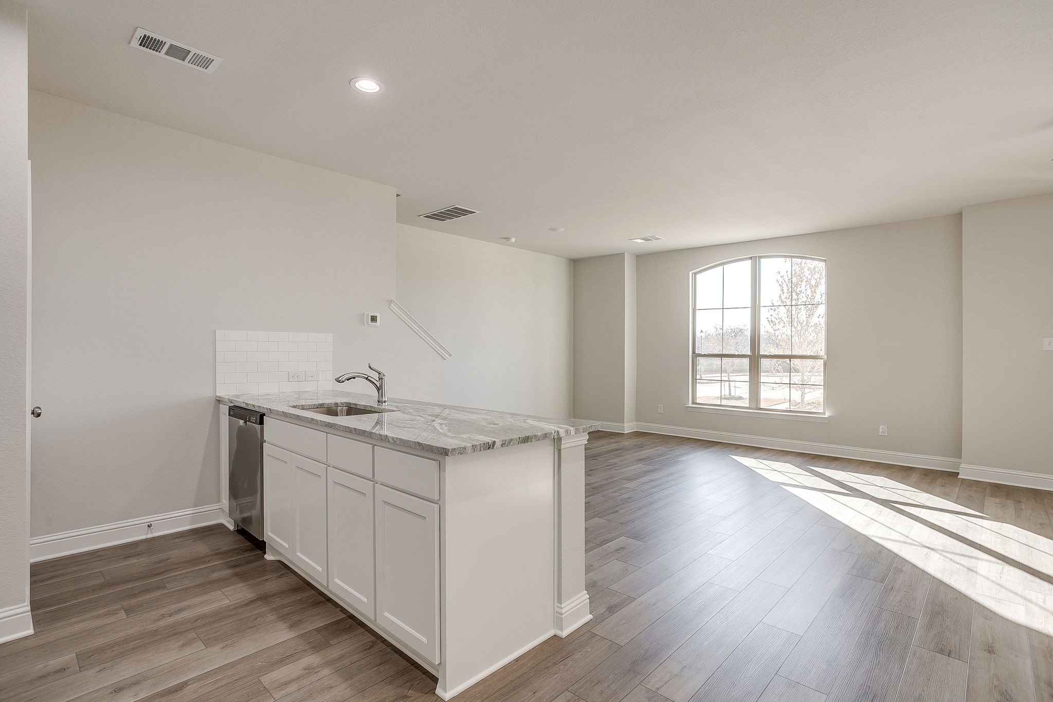 6914 Yellow Hammer Way Arlington TX 76001