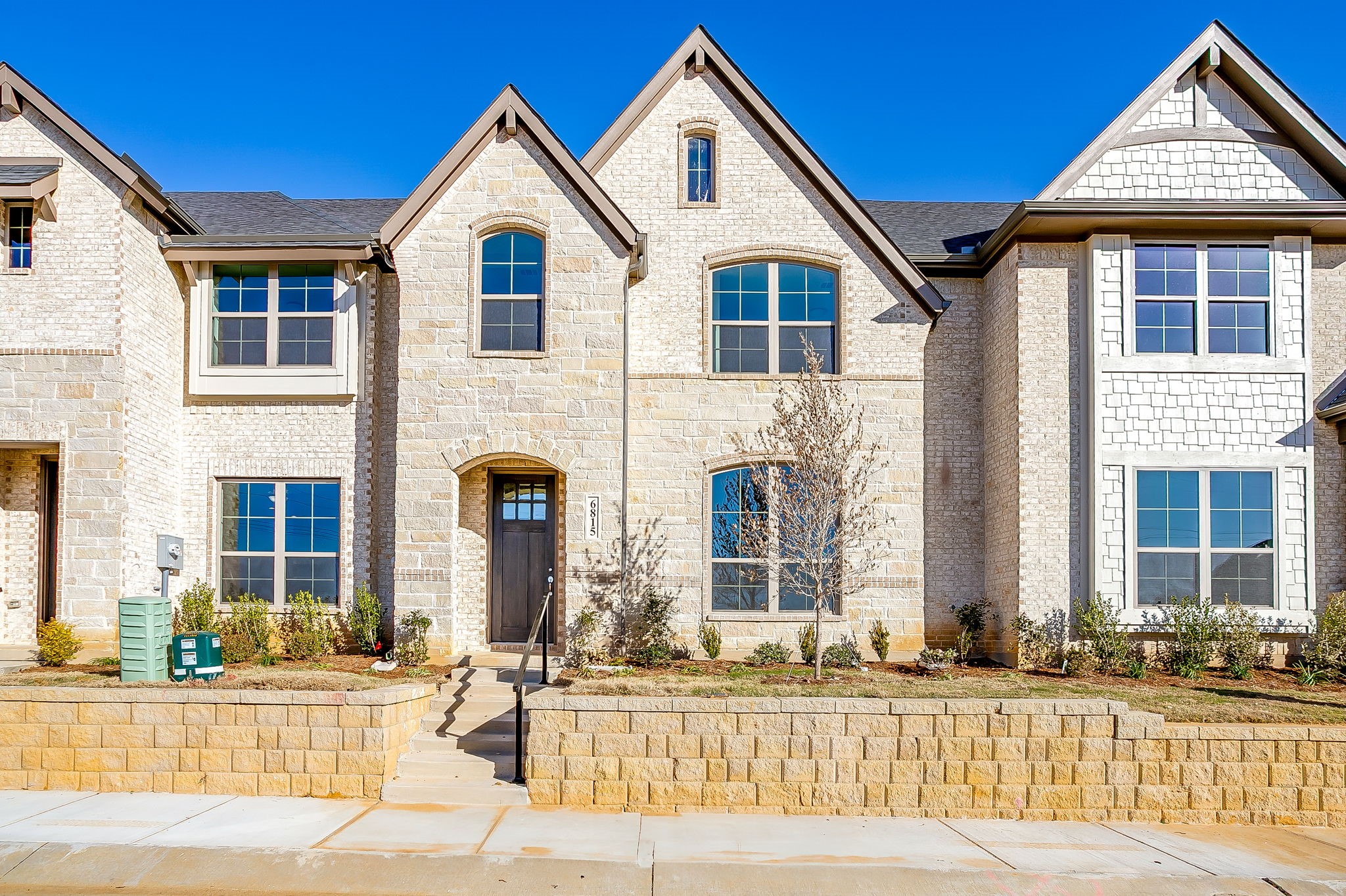 6914 Yellow Hammer Way Arlington TX 76001