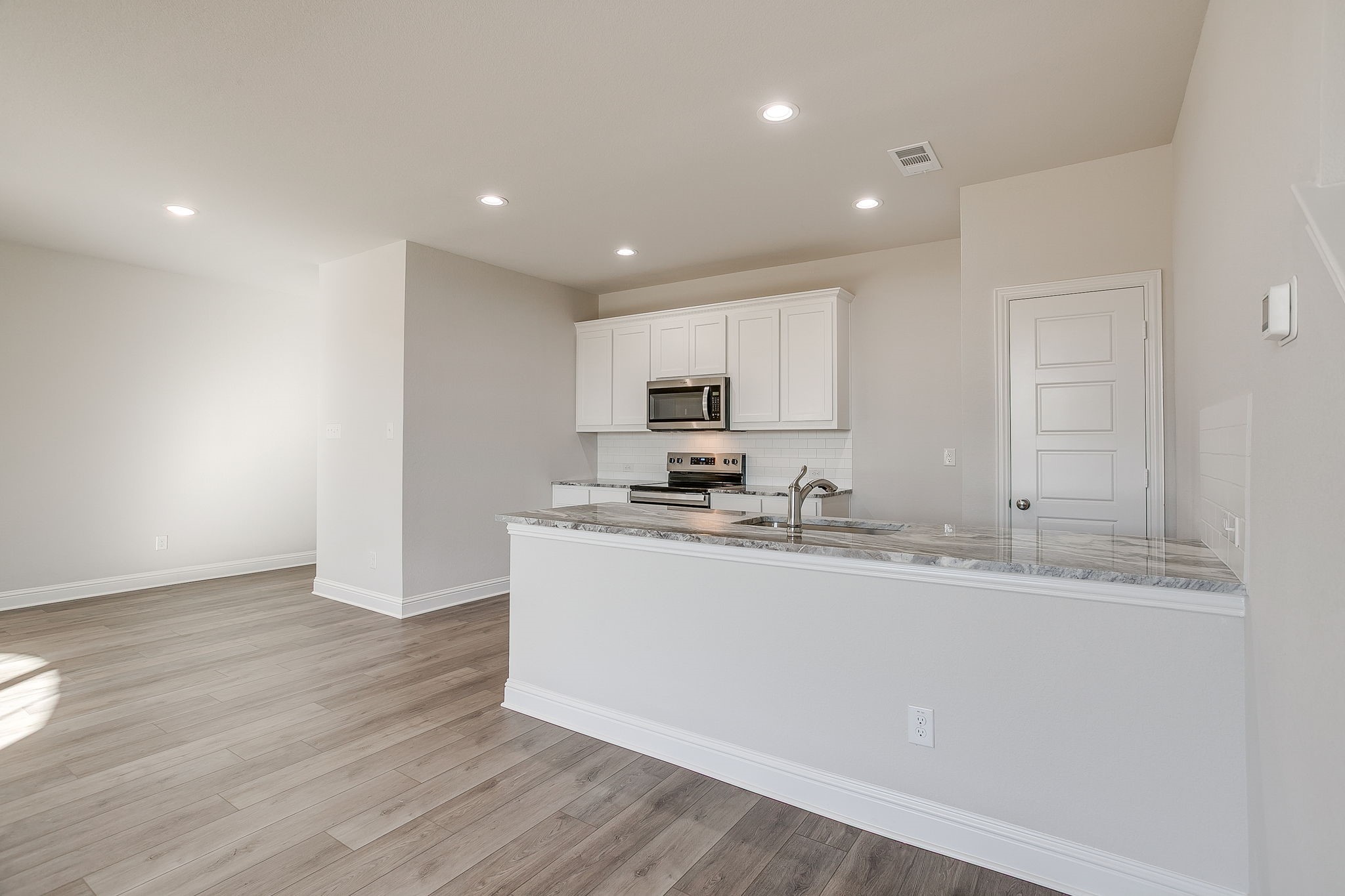 6914 Yellow Hammer Way Arlington TX 76001
