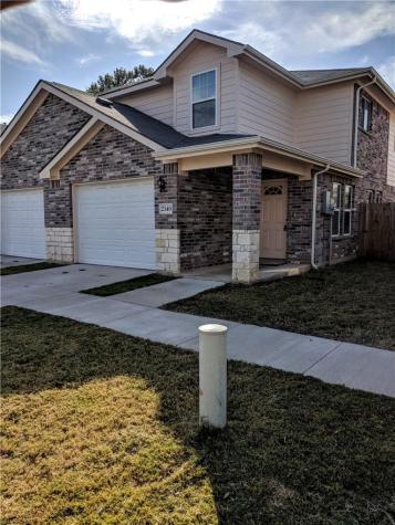 2340 Kingsway Drive Arlington TX 76012